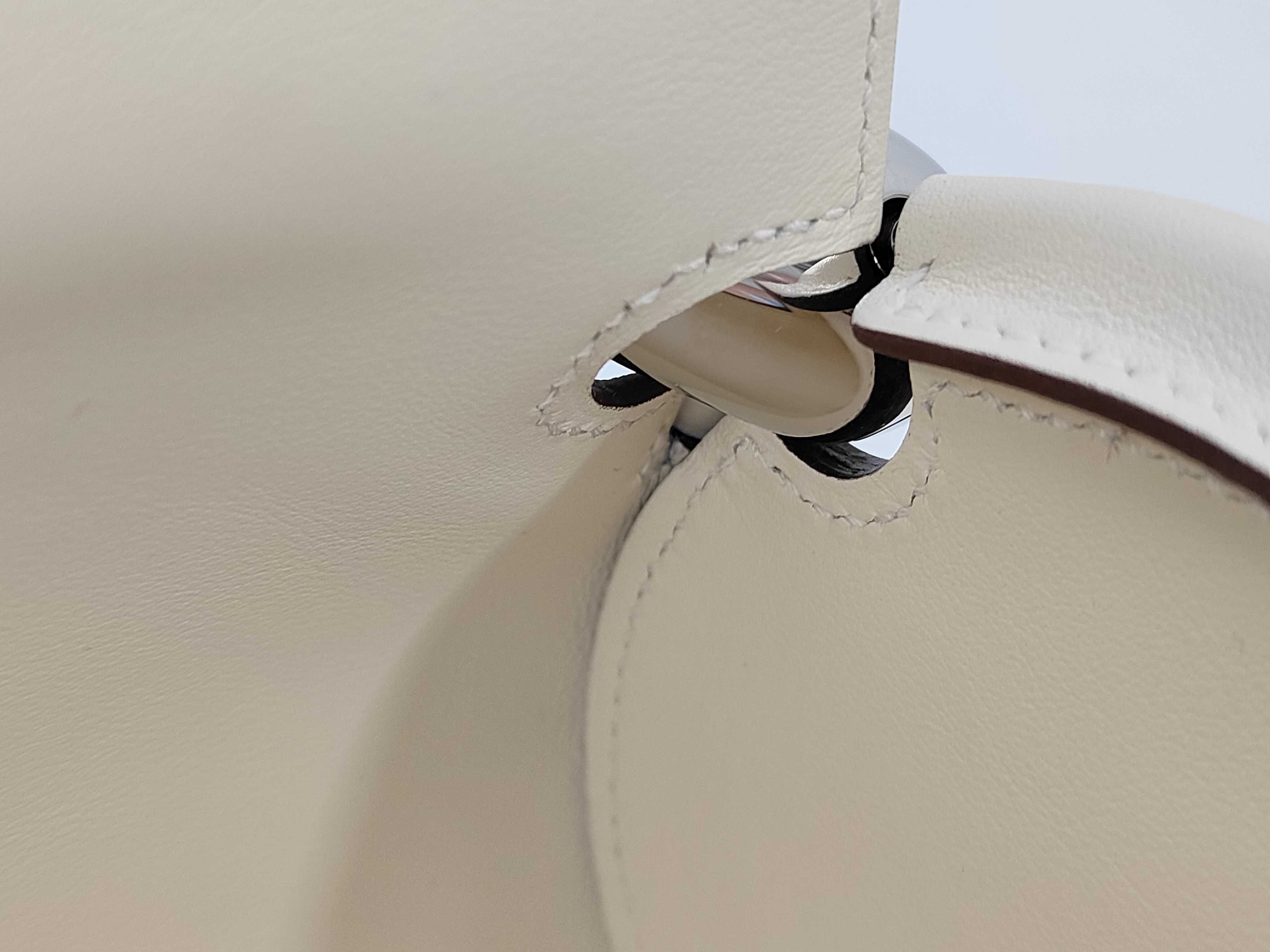Maximole Shoulder Bag (W stamp) — view 11