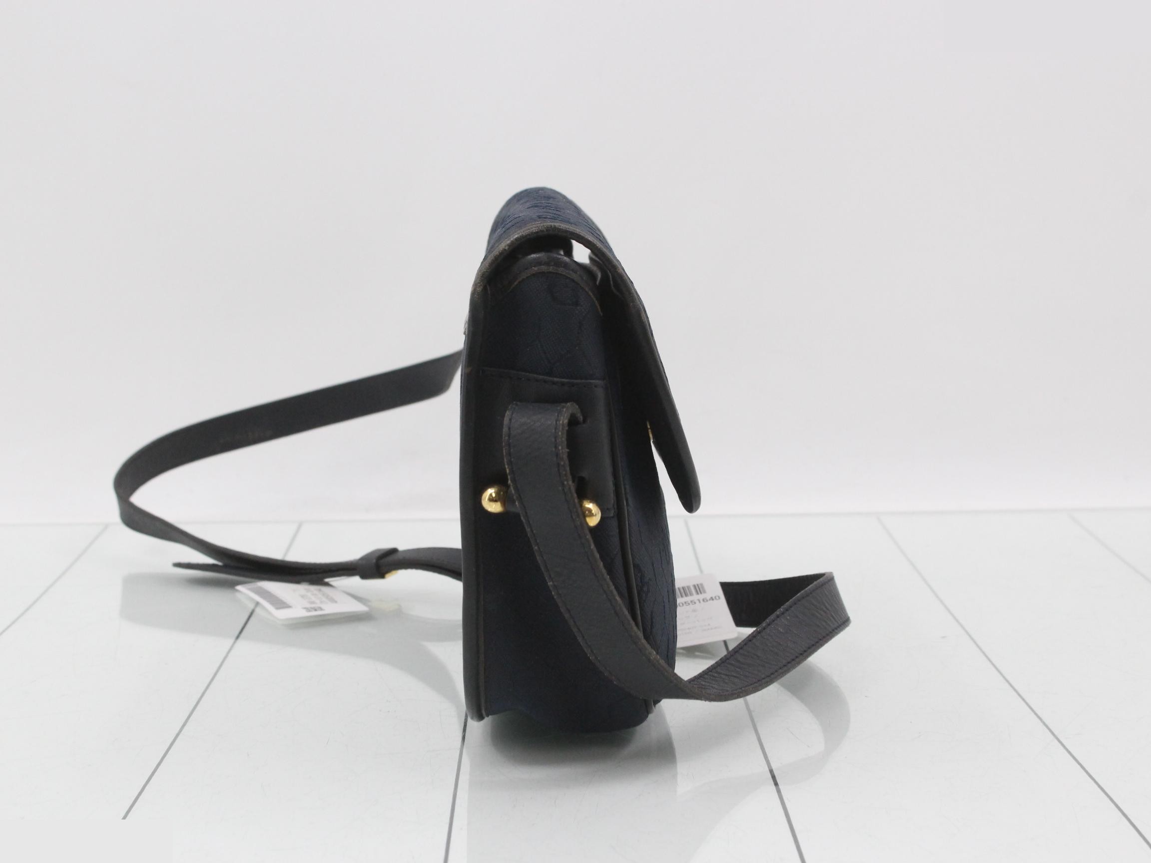 Shoulder bag — view 4