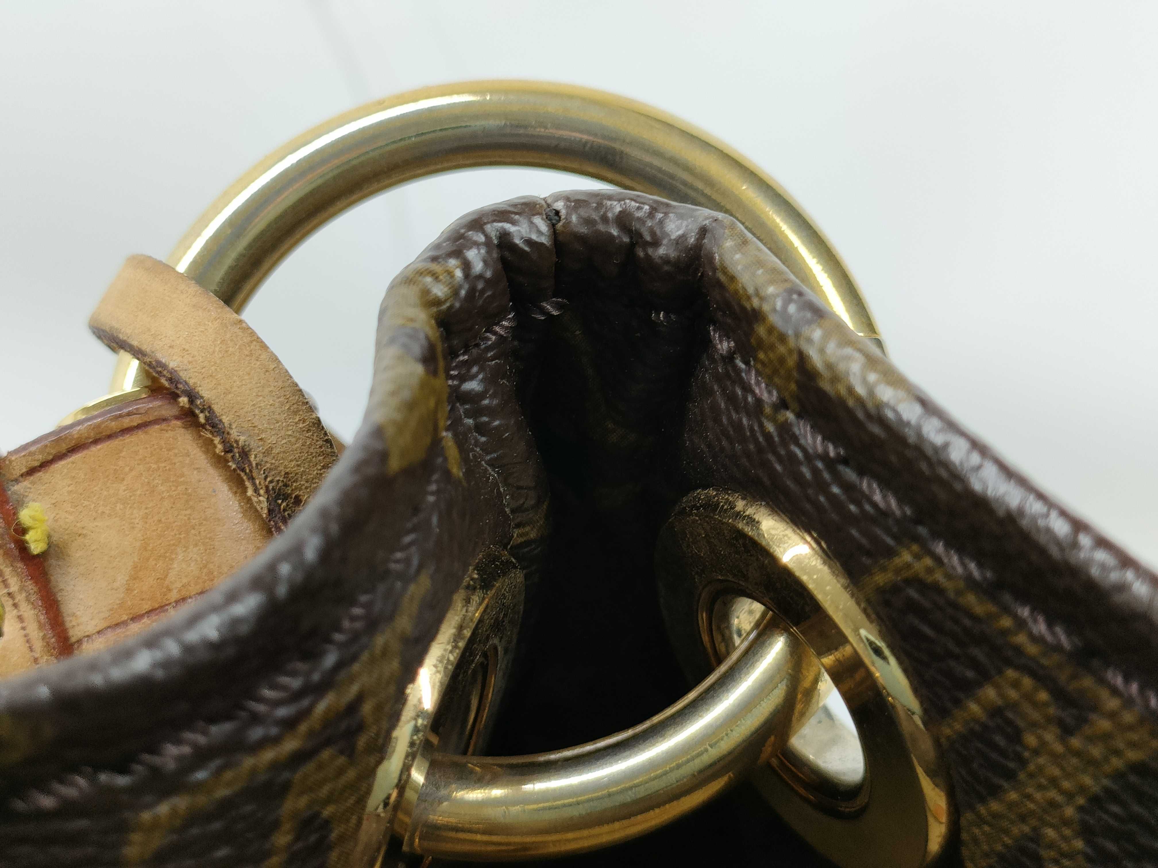 Monogram Louis Vuitton Monogram Handbag — view 10