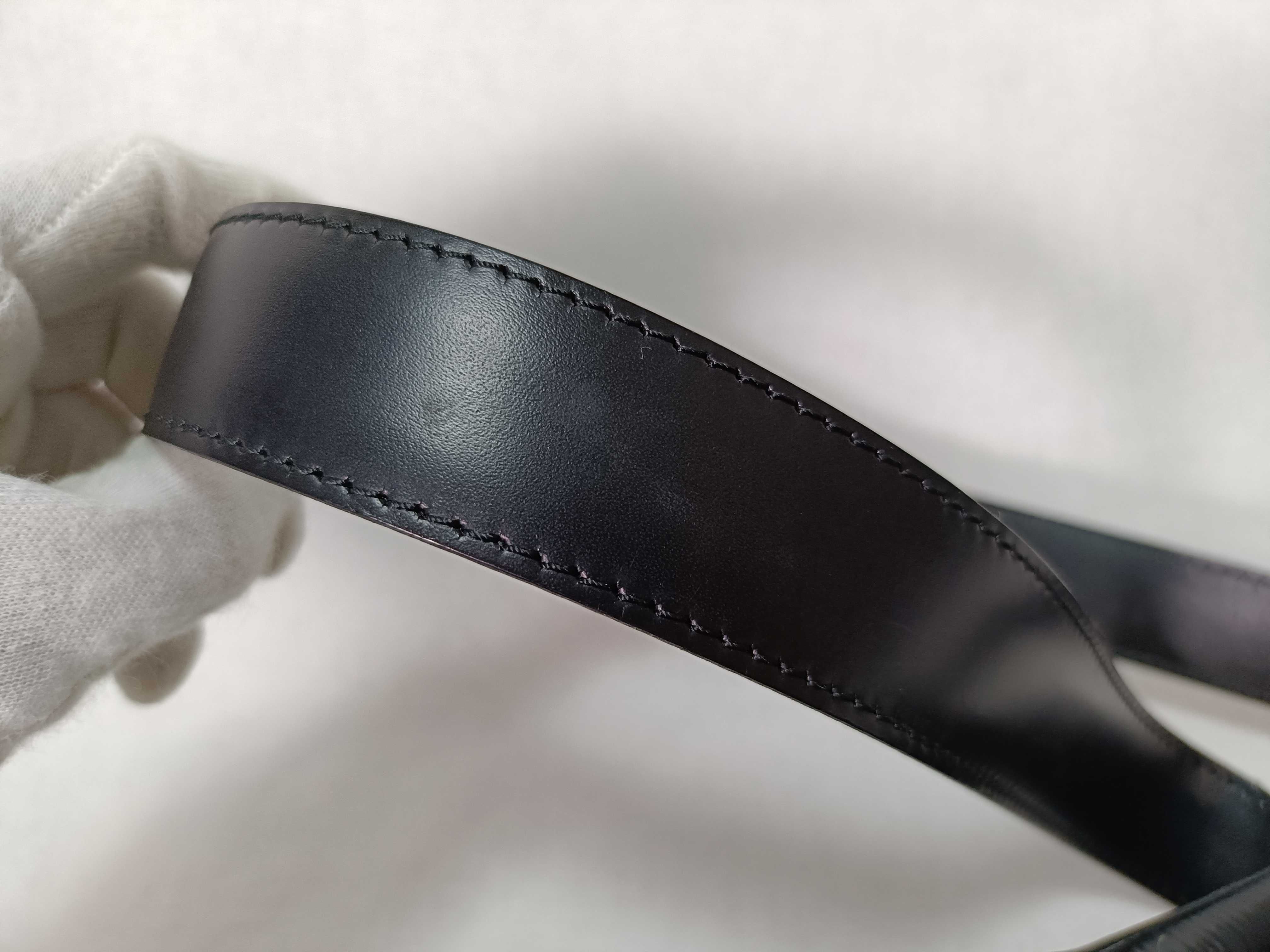 Epi Sac Depaule Black Shoulder Bag — view 15