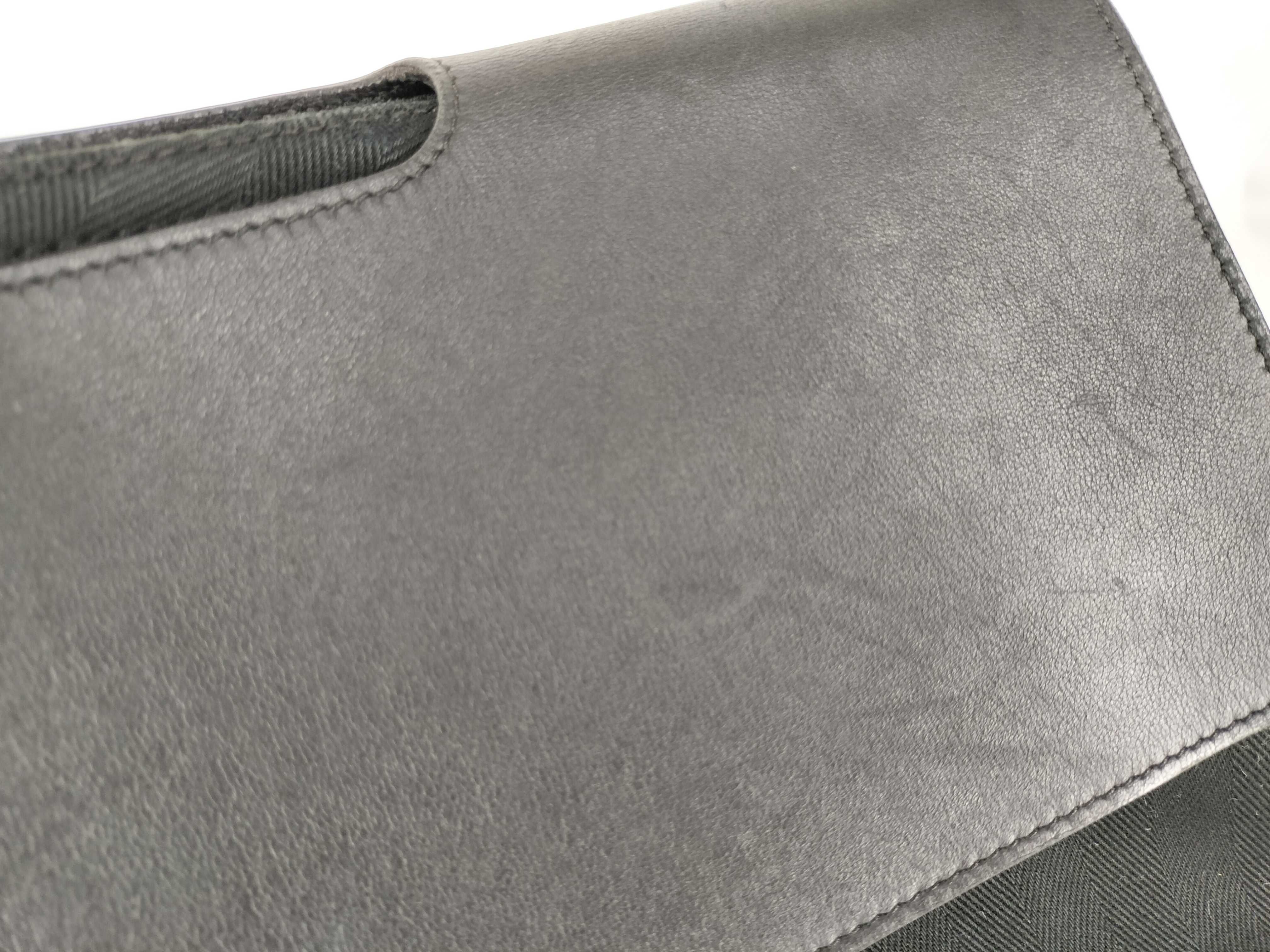 Valparaiso MM Black Handbag — view 14