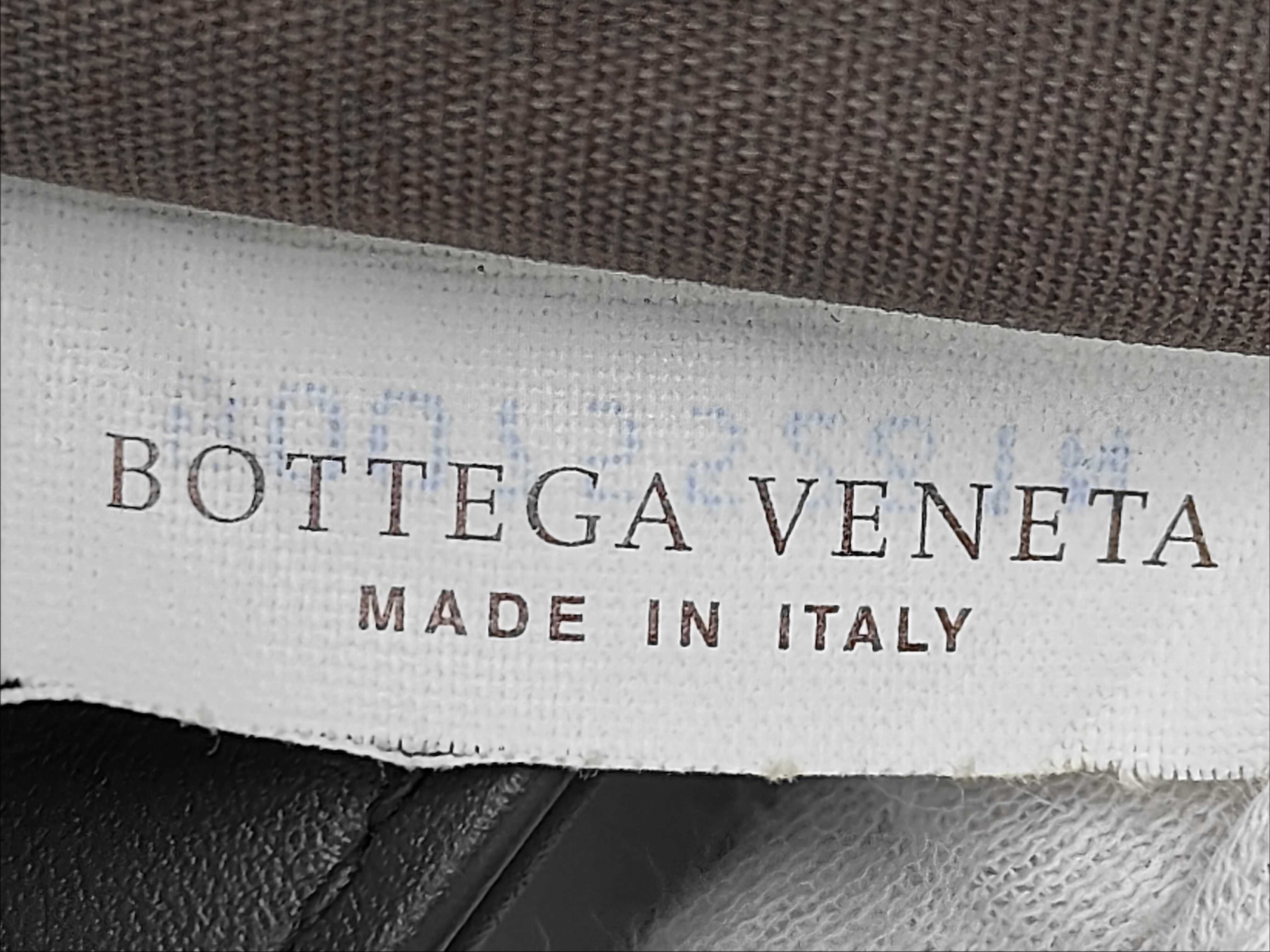 BV Bag Shoulder Bag — view 10
