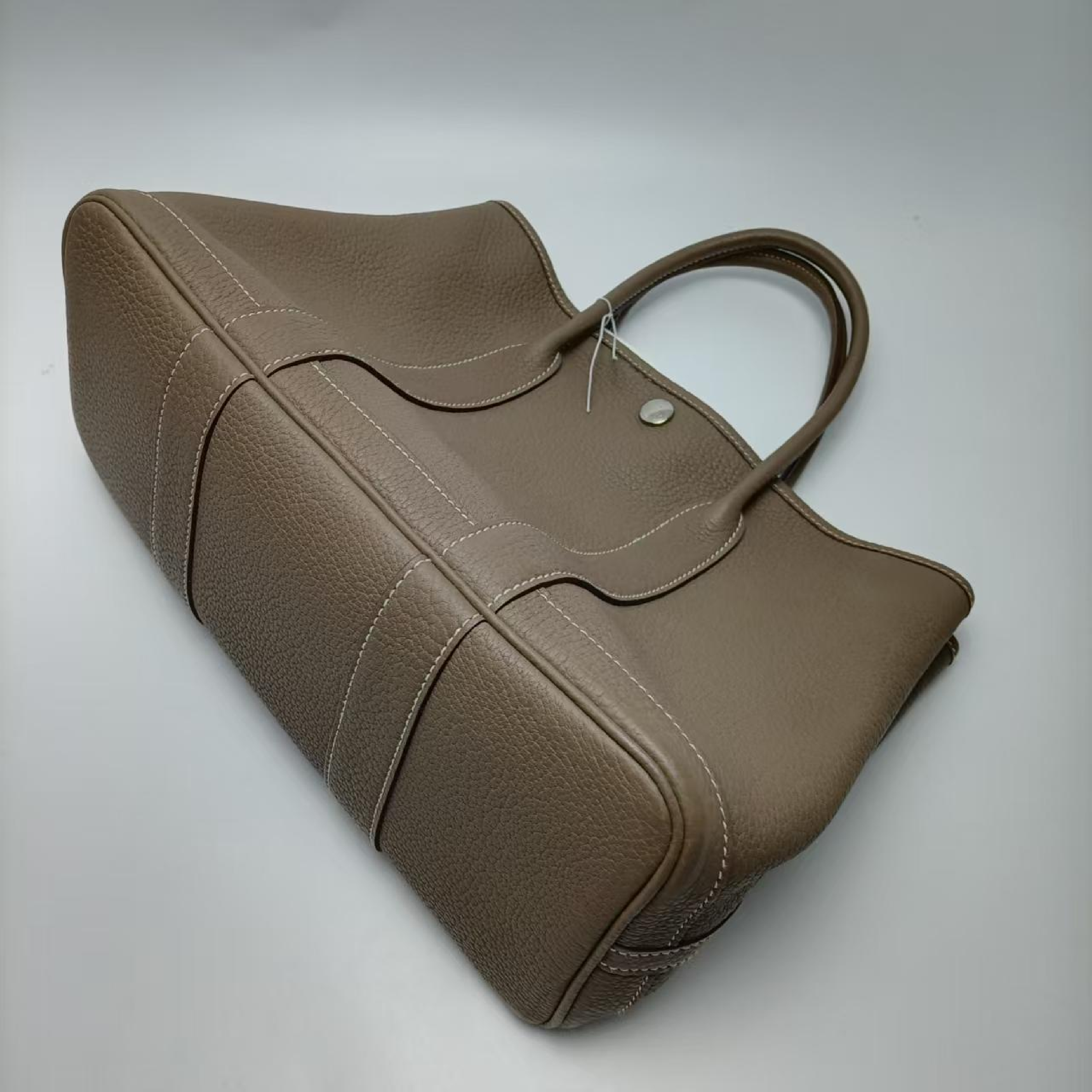 Garden Party Cowhide Handbag O Engraved Handbag — view 5
