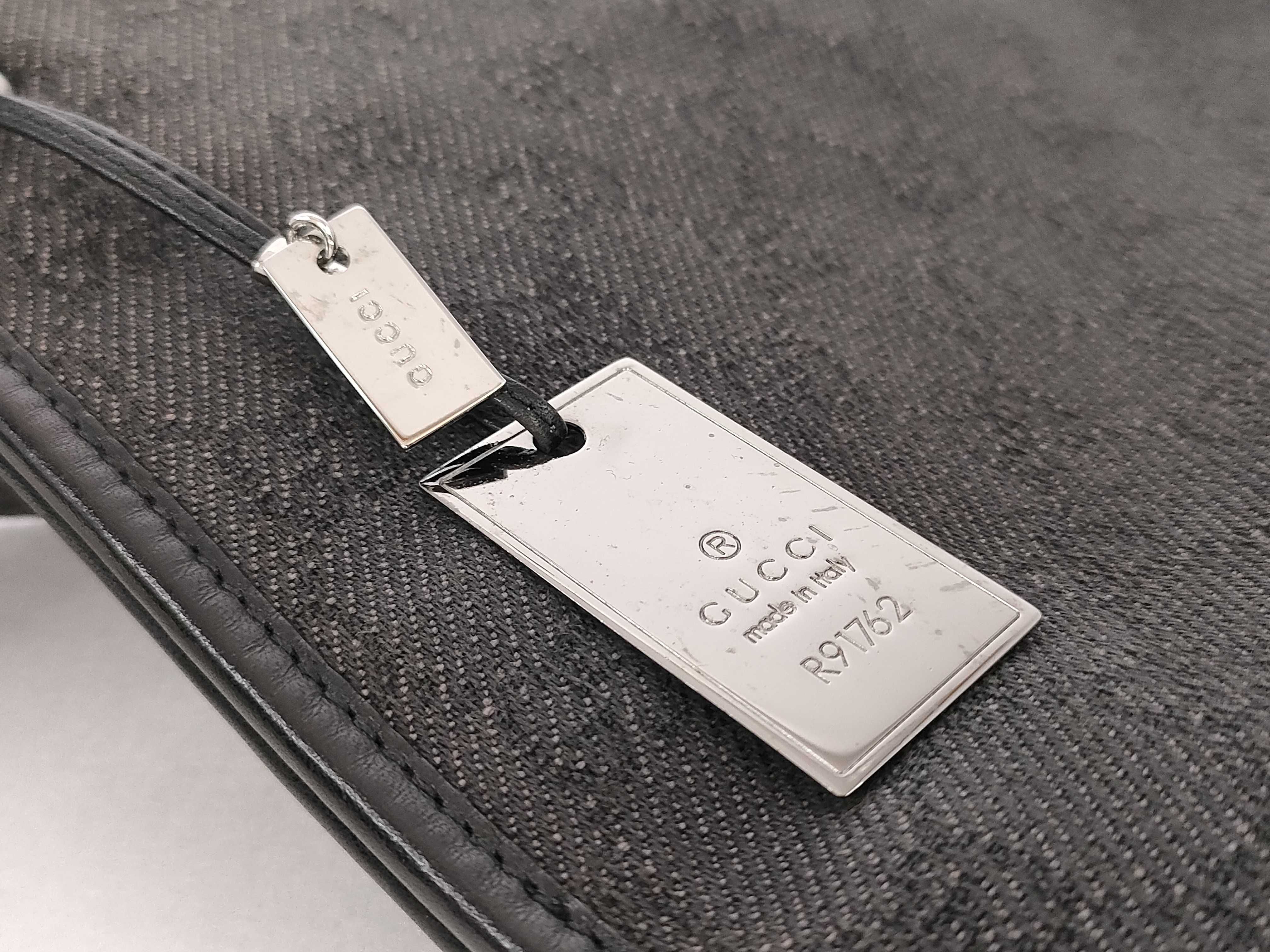 GG Canvas Shoulder Bag (Black) with Dust Bag — view 14