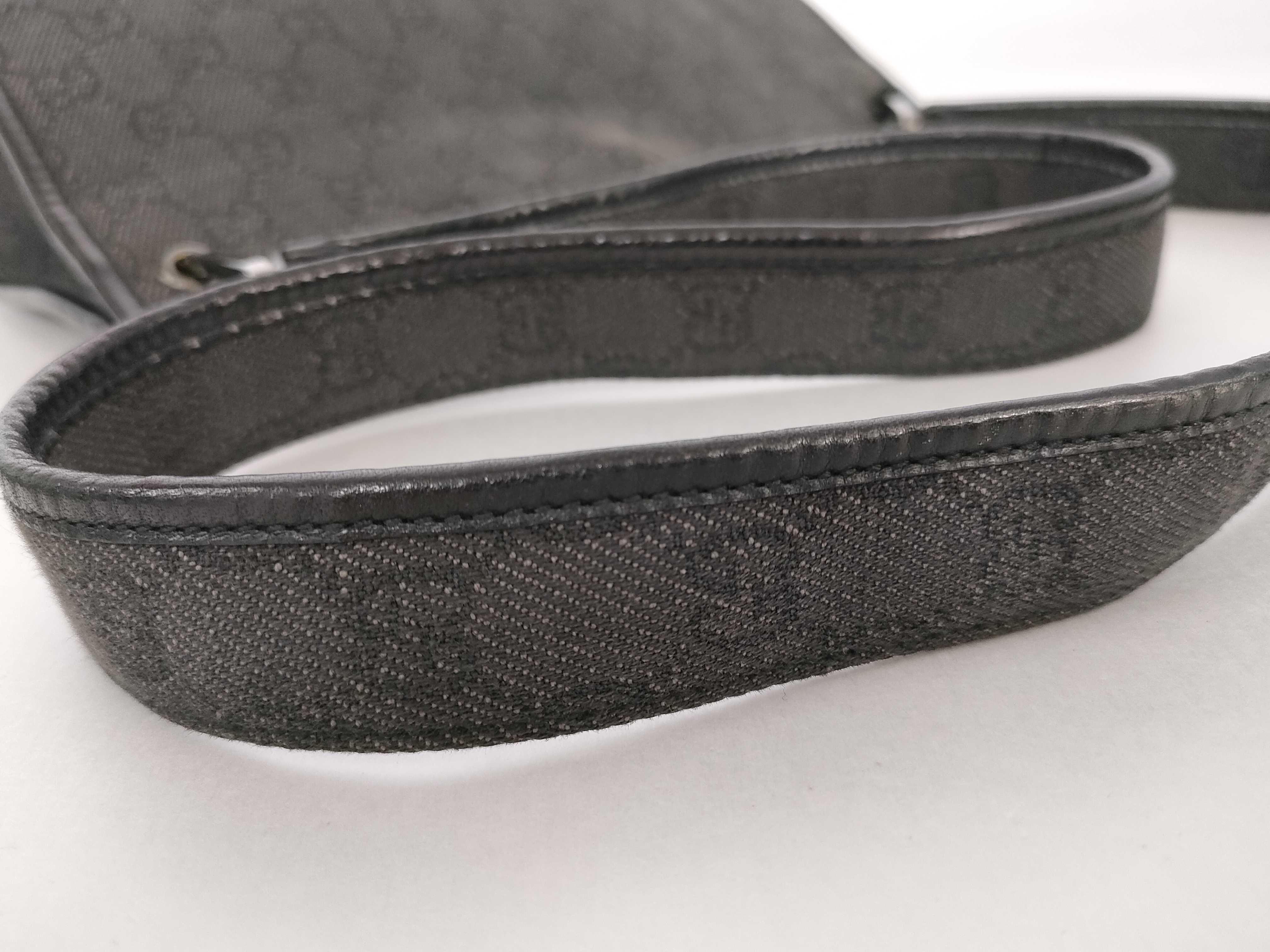 GG Canvas Shoulder Bag (Black) with Dust Bag — view 4