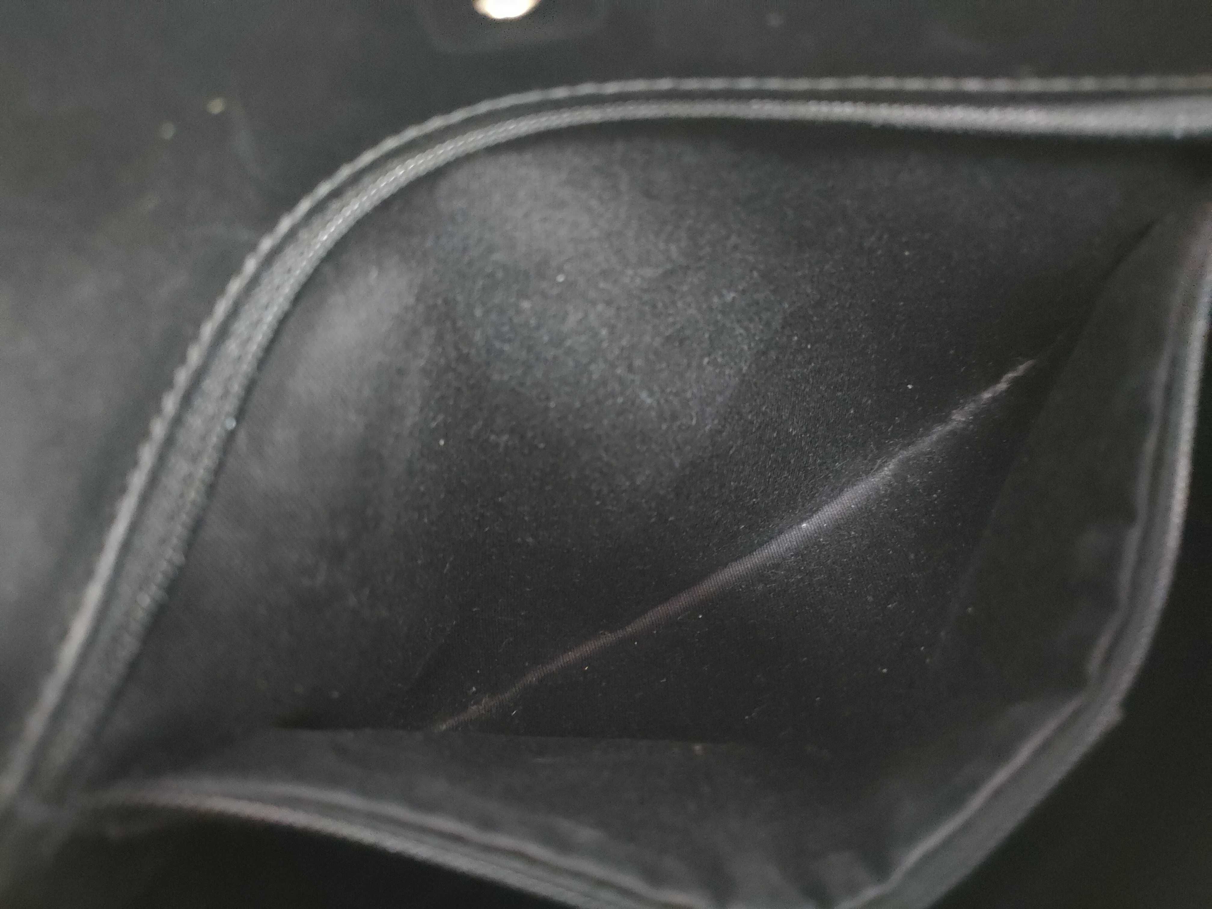 GG Canvas Shoulder Bag (Black) with Dust Bag — view 10