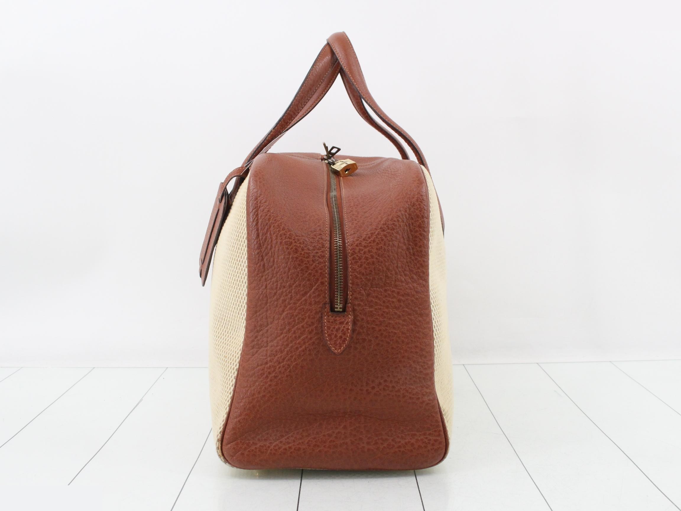 Victoria handbag — view 3
