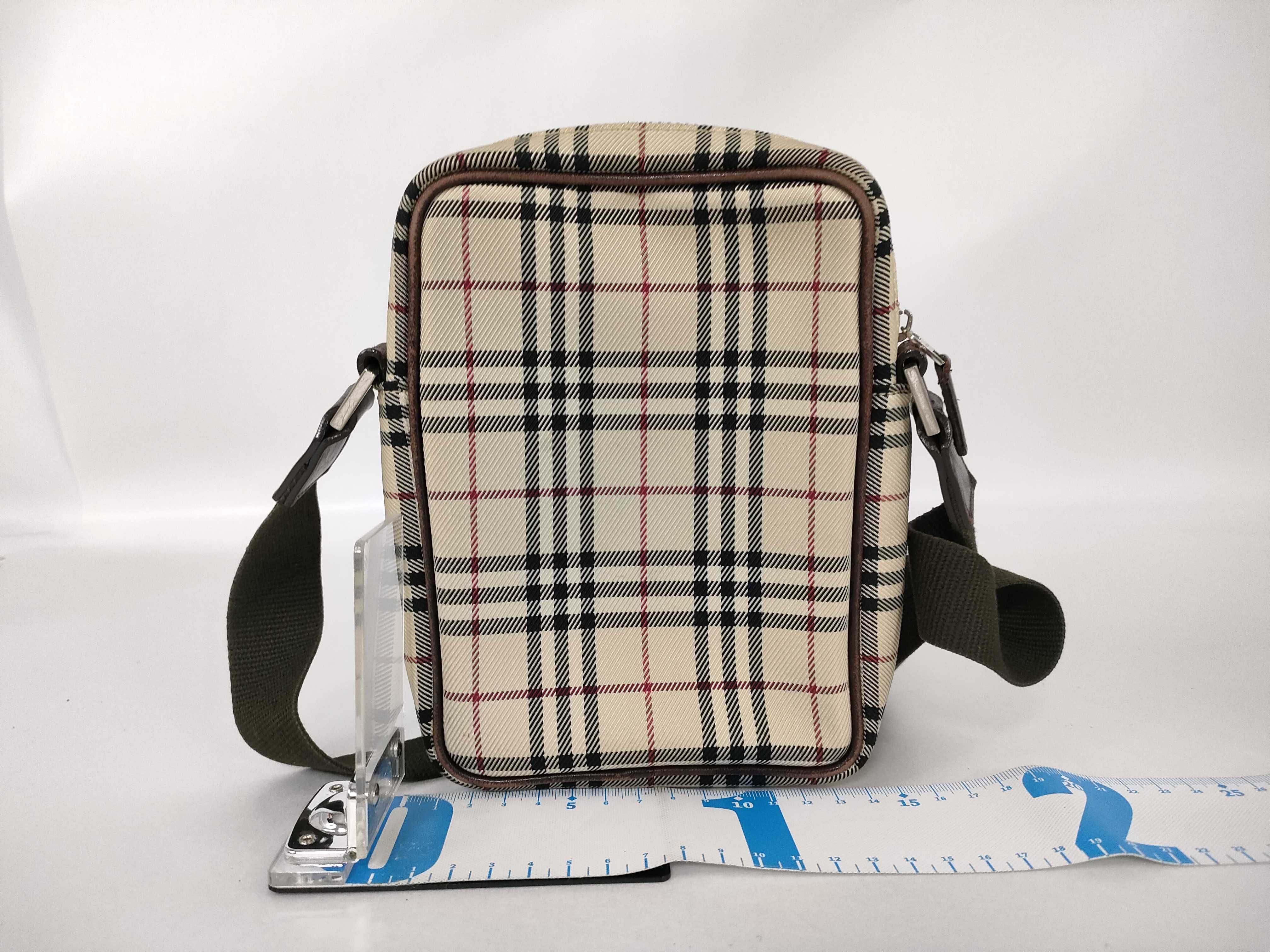 Nova Check pattern shoulder bag — view 2