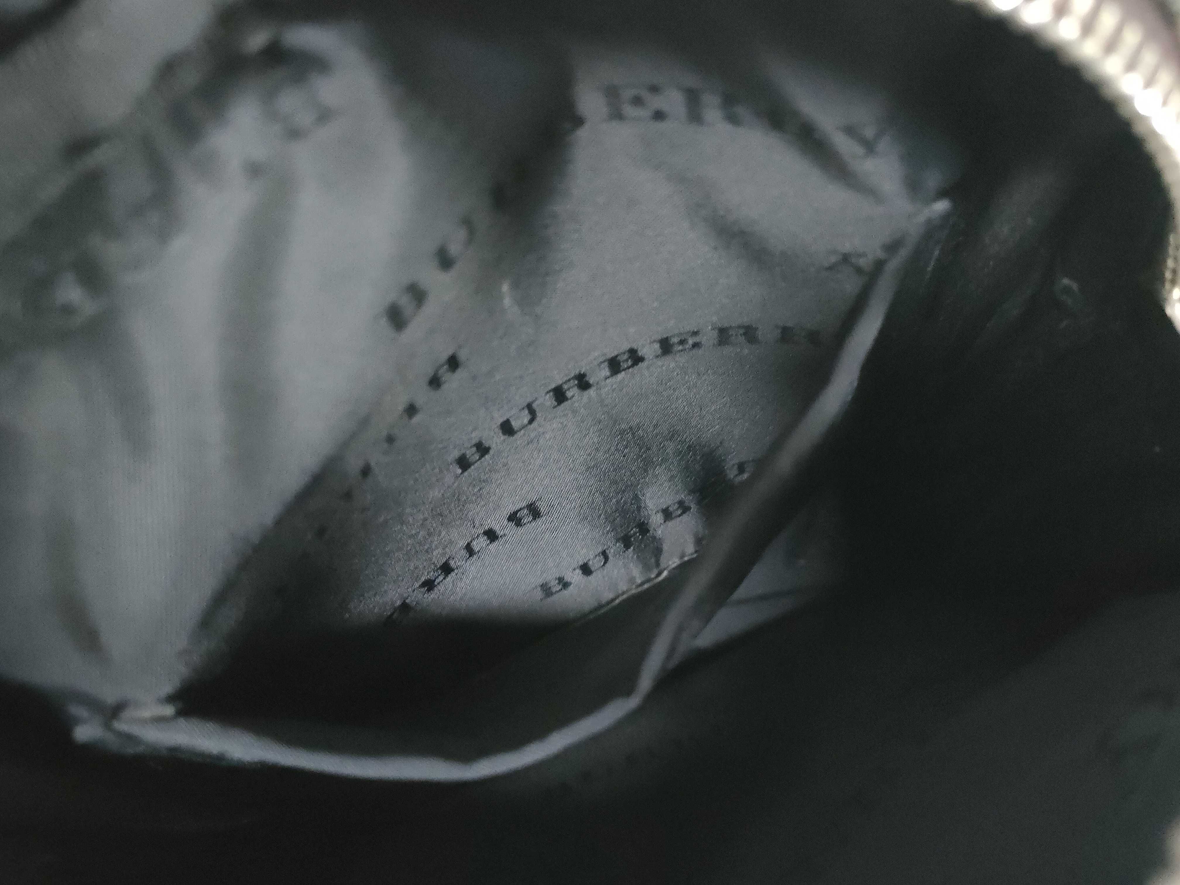 Nova Check pattern shoulder bag — view 11