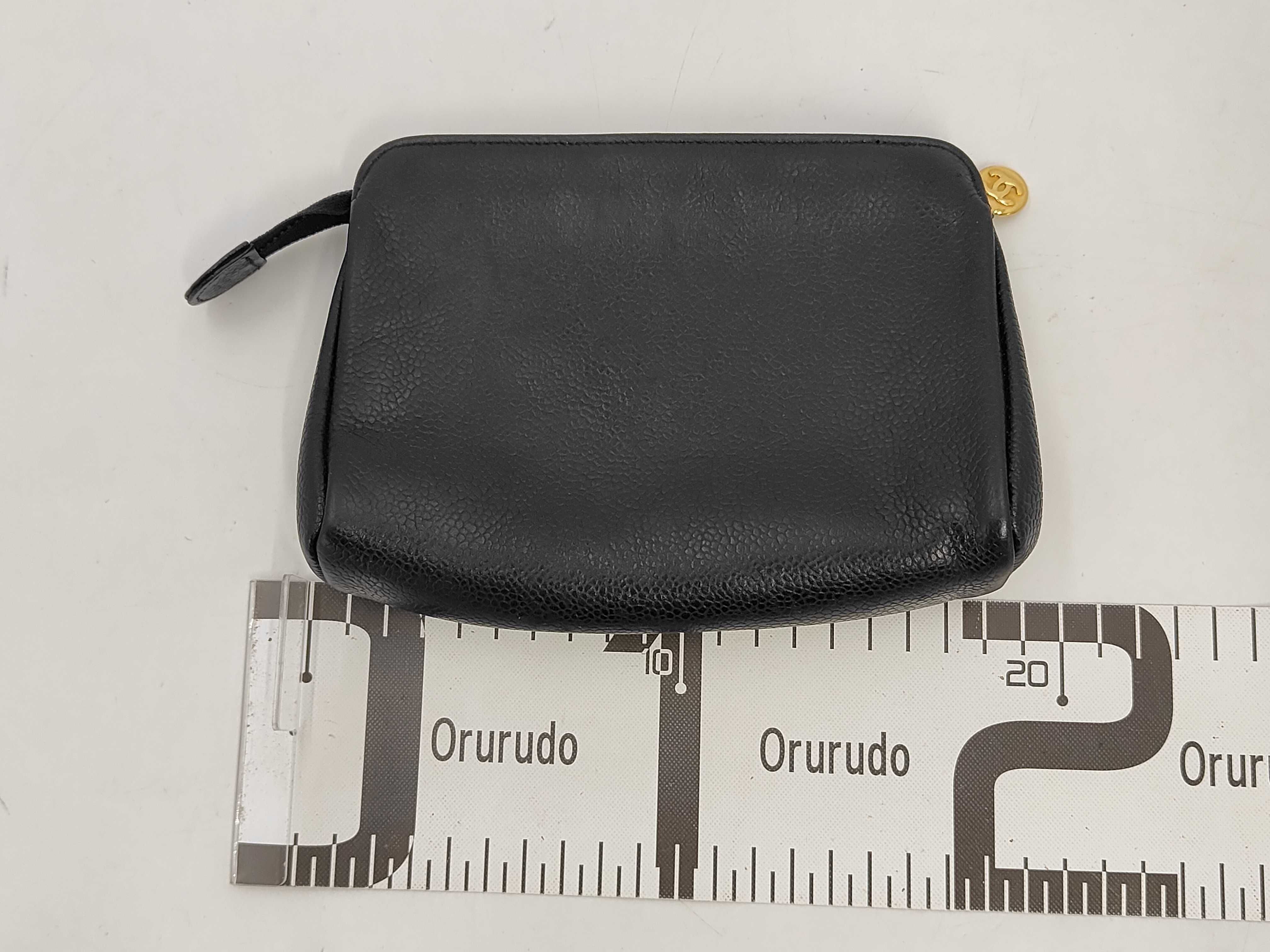 Caviar Skin Black Pouch — view 2