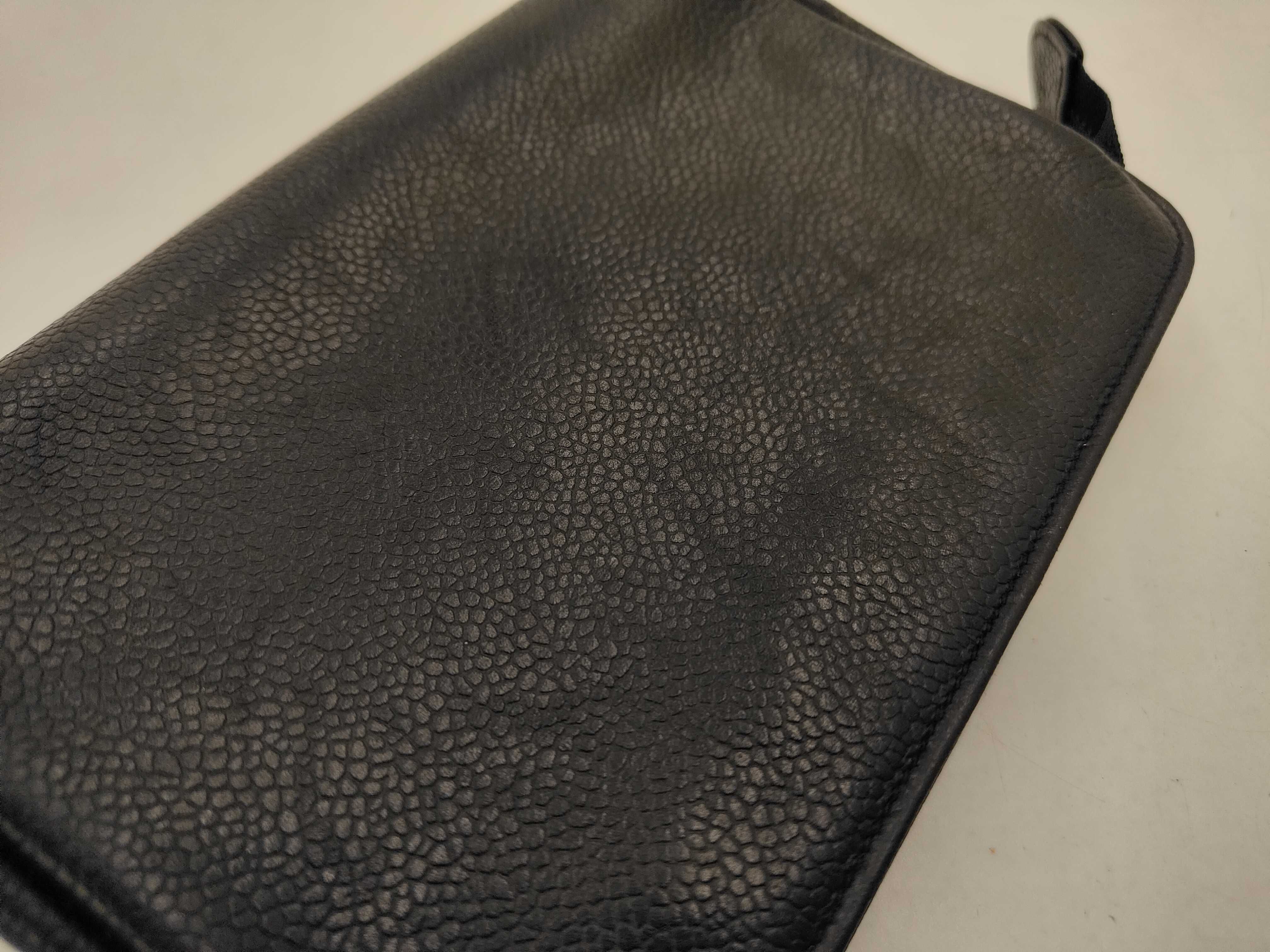 Caviar Skin Black Pouch — view 9