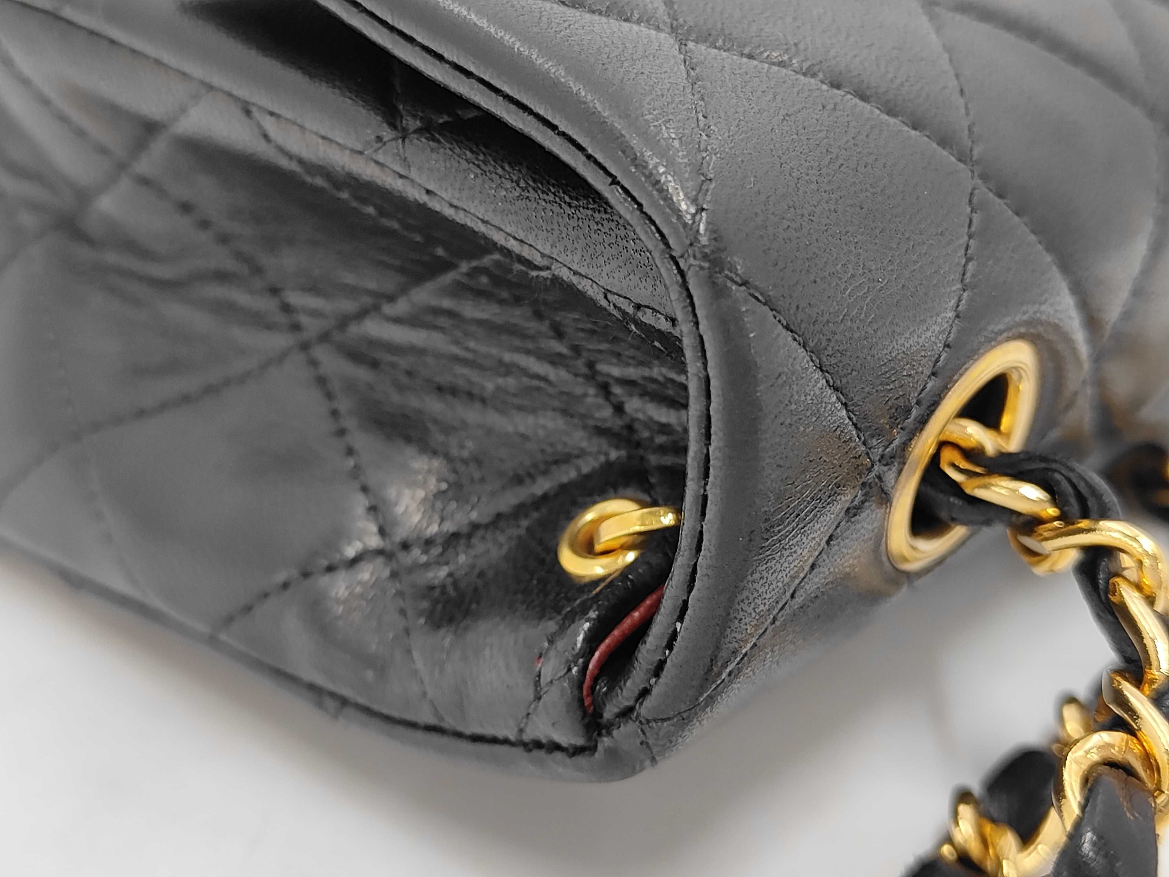 Matelassé 20 Chain Shoulder Lambskin Shoulder Bag — view 11
