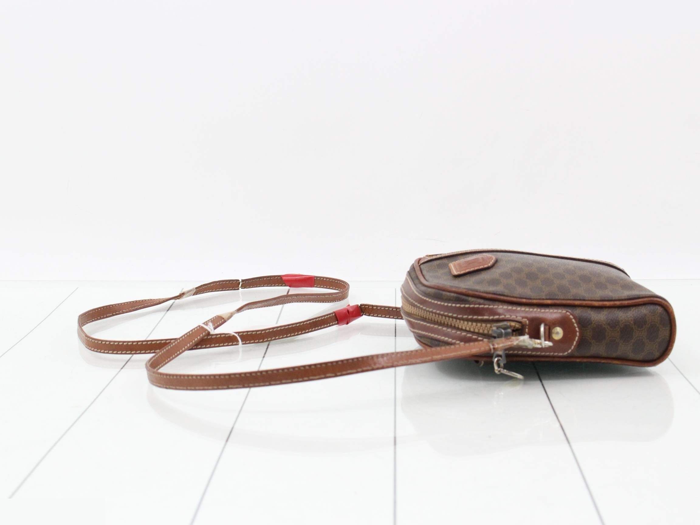 Shoulder bag — view 4