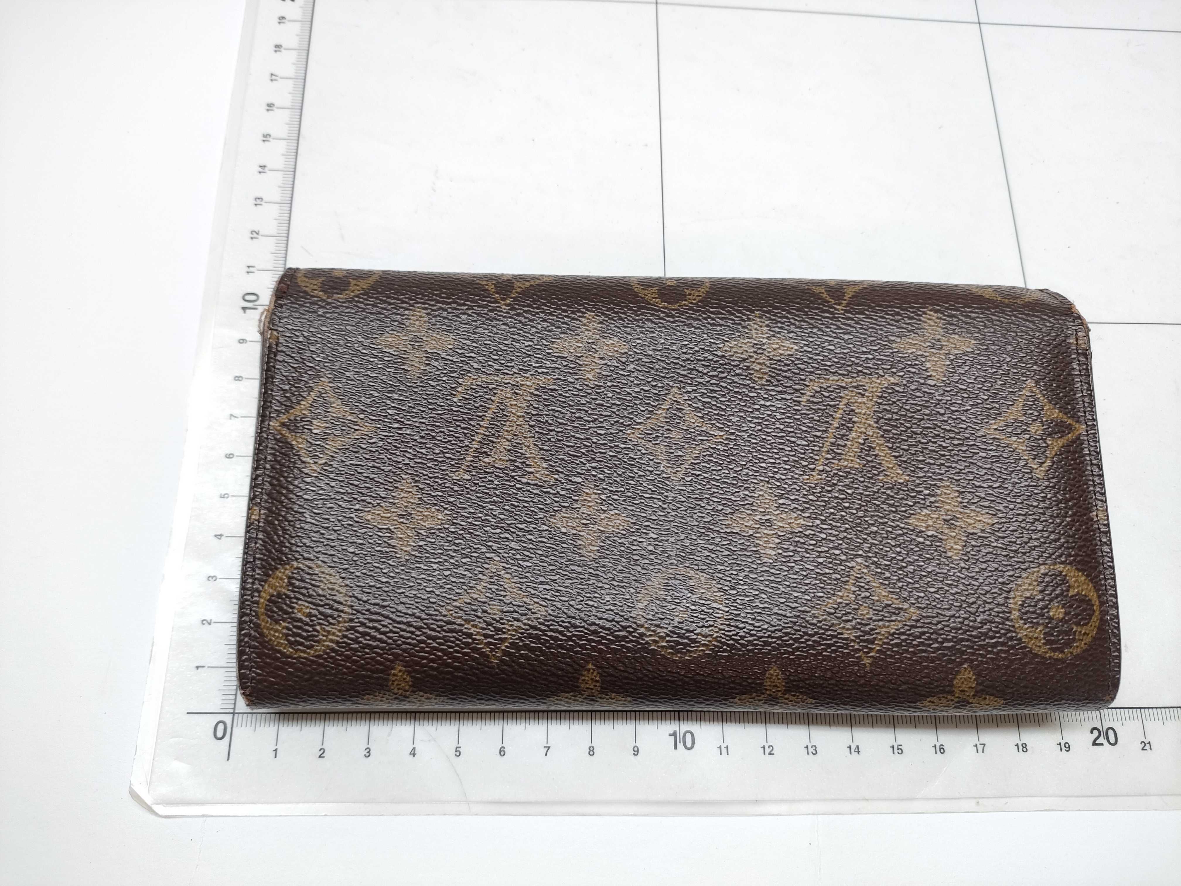 Monogram Portefeuille Sarah Wallet — view 2