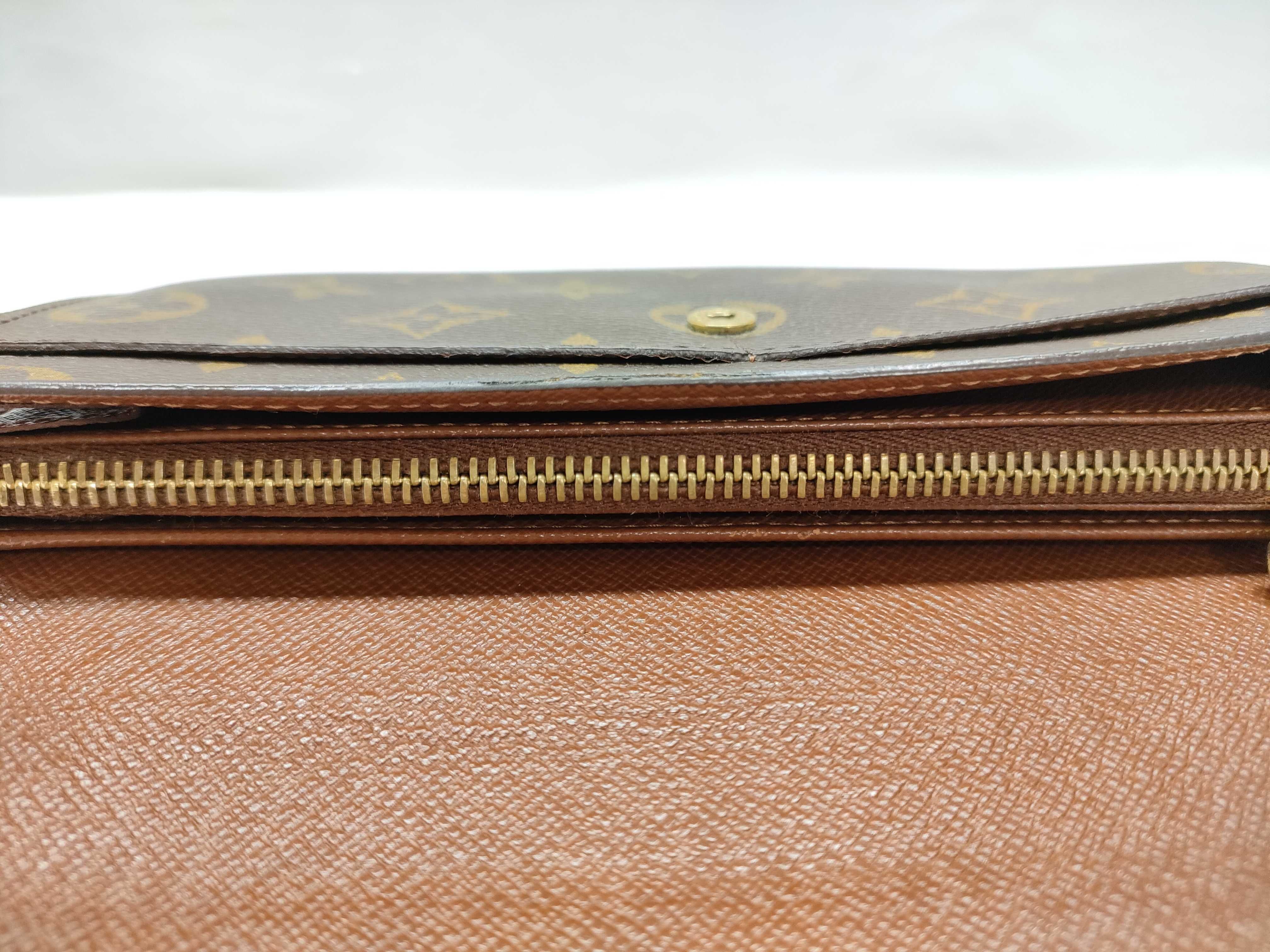 Monogram Portefeuille Sarah Wallet — view 10