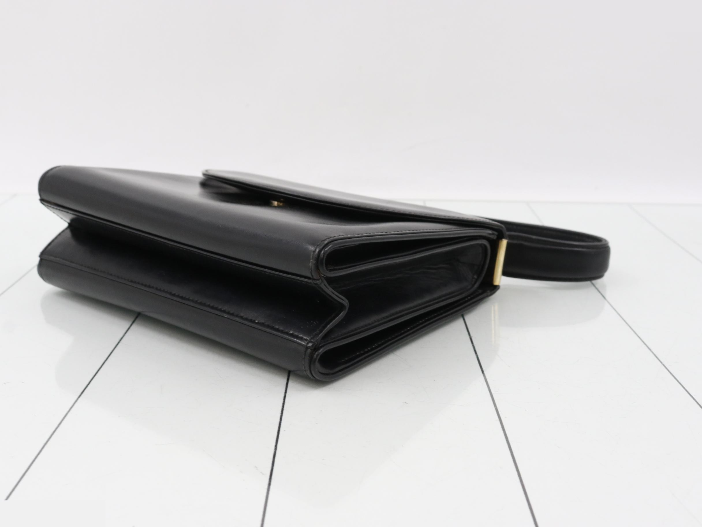 Leather one-shoulder bag, black — view 6