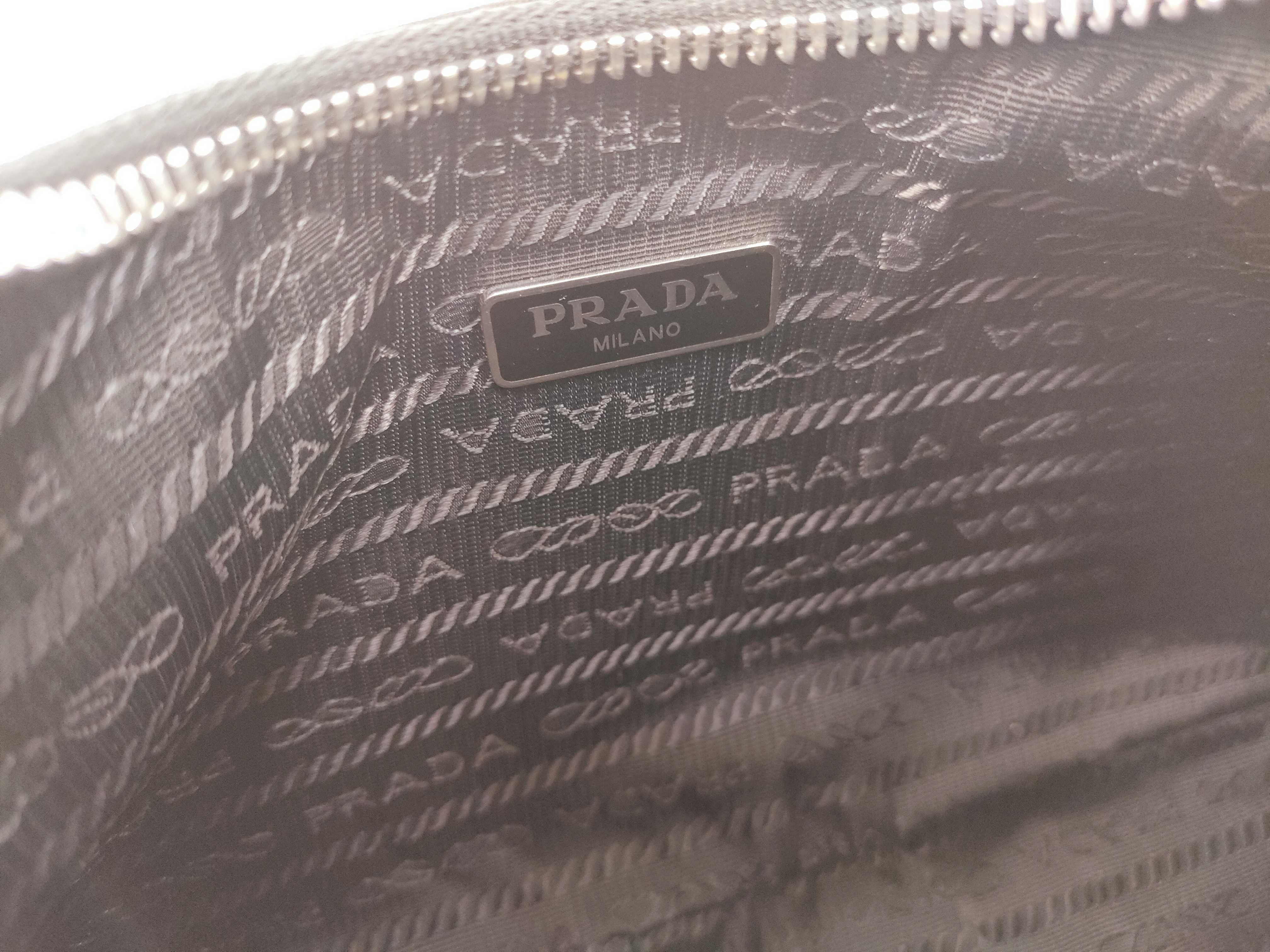 Nylon Prada Re-Edition 2005 Re-Nylon Shoulder Bag — view 11