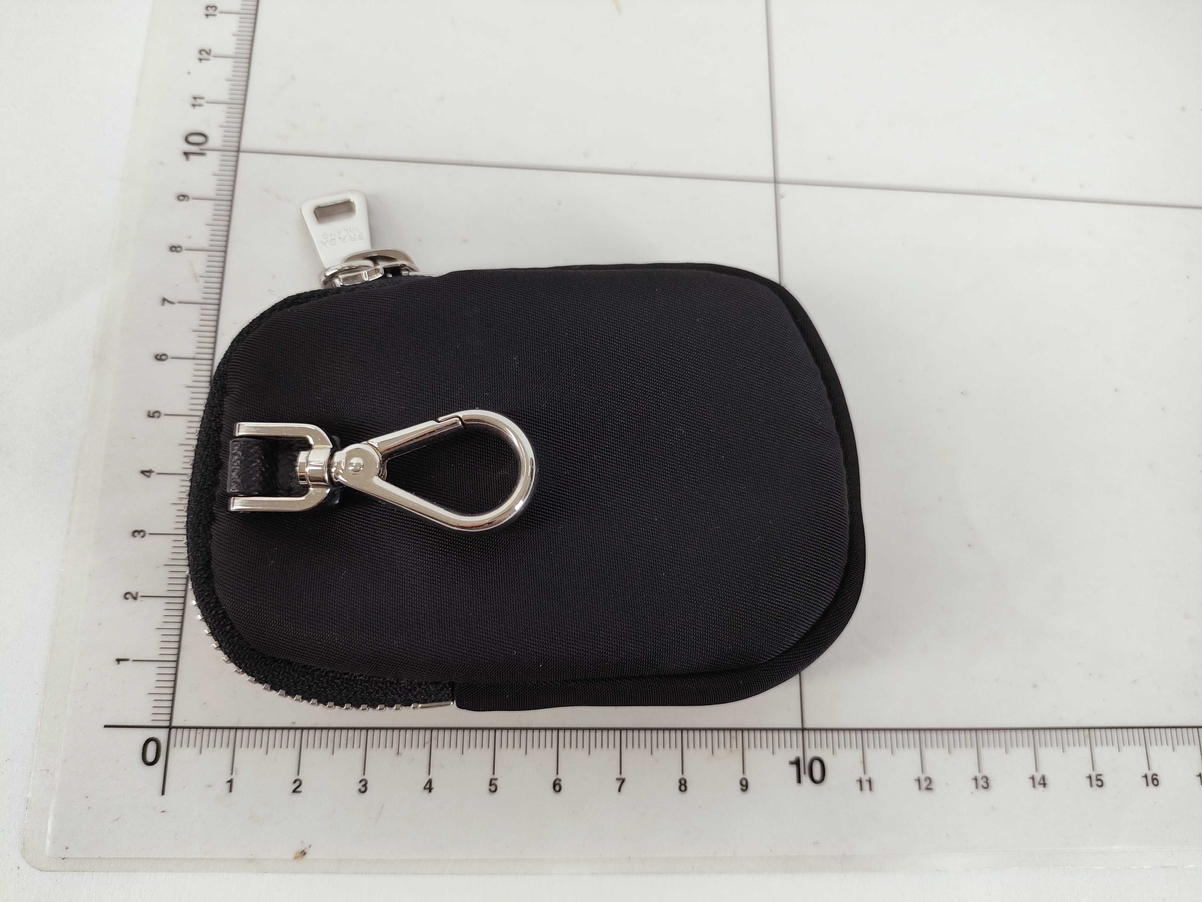 Nylon Prada Re-Edition 2005 Re-Nylon Shoulder Bag — view 8