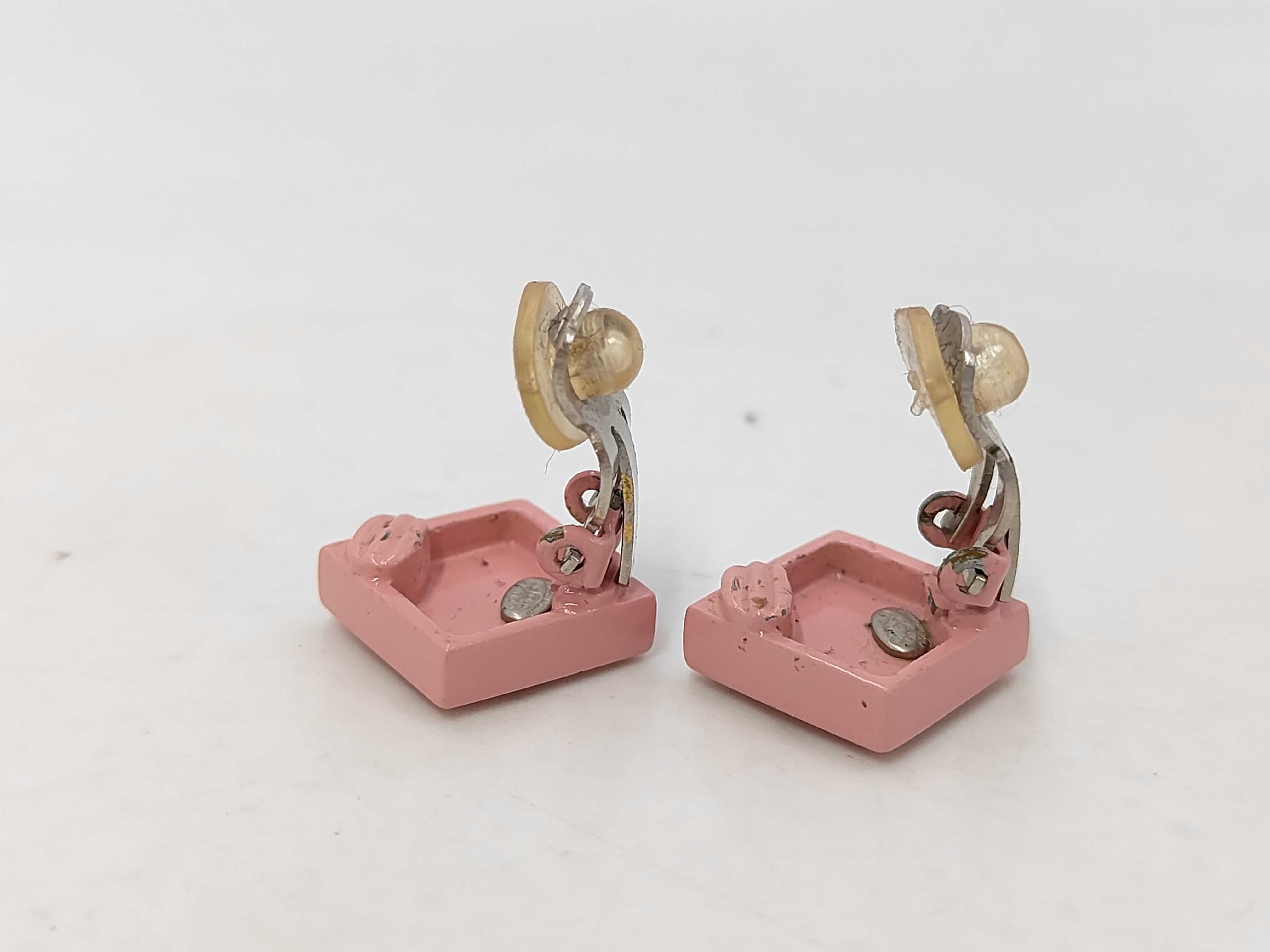 Pink Coco Mark Earrings 04P — view 3