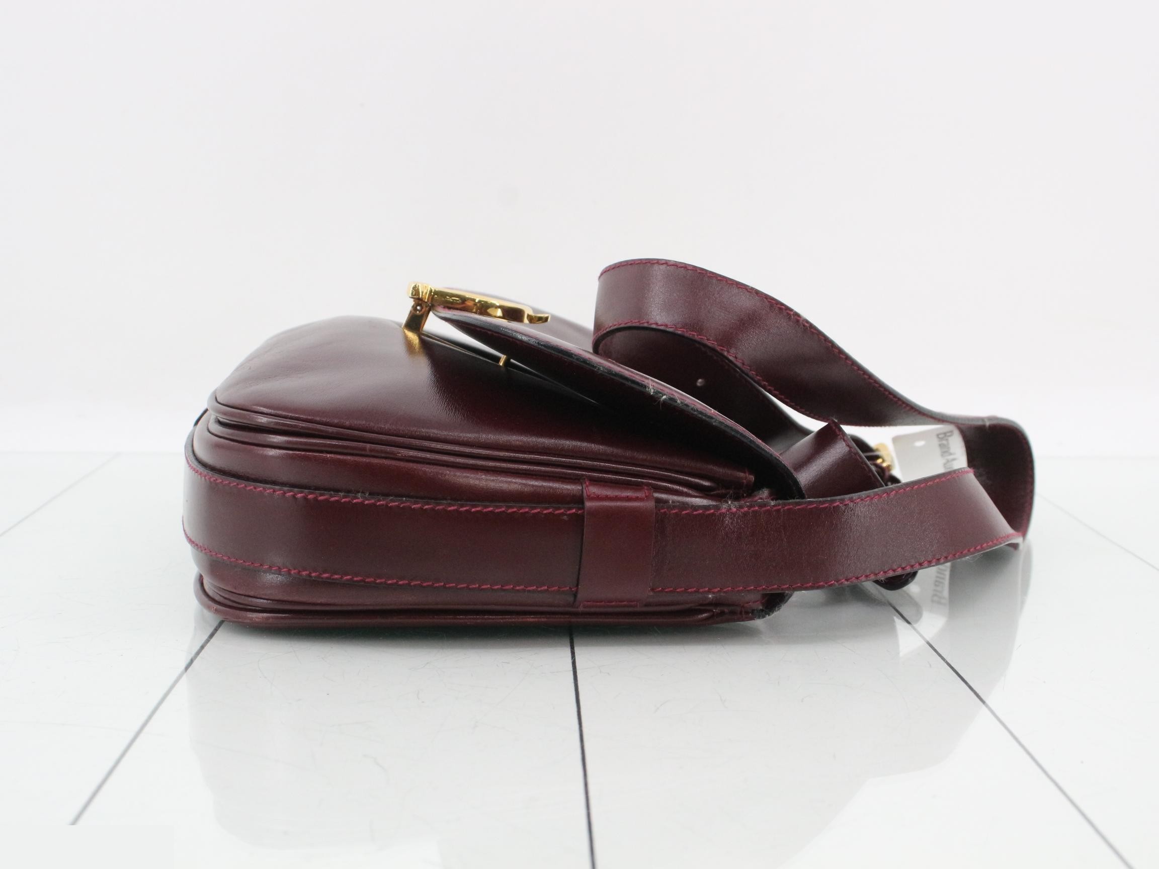Leather shoulder bag, burgundy — view 3