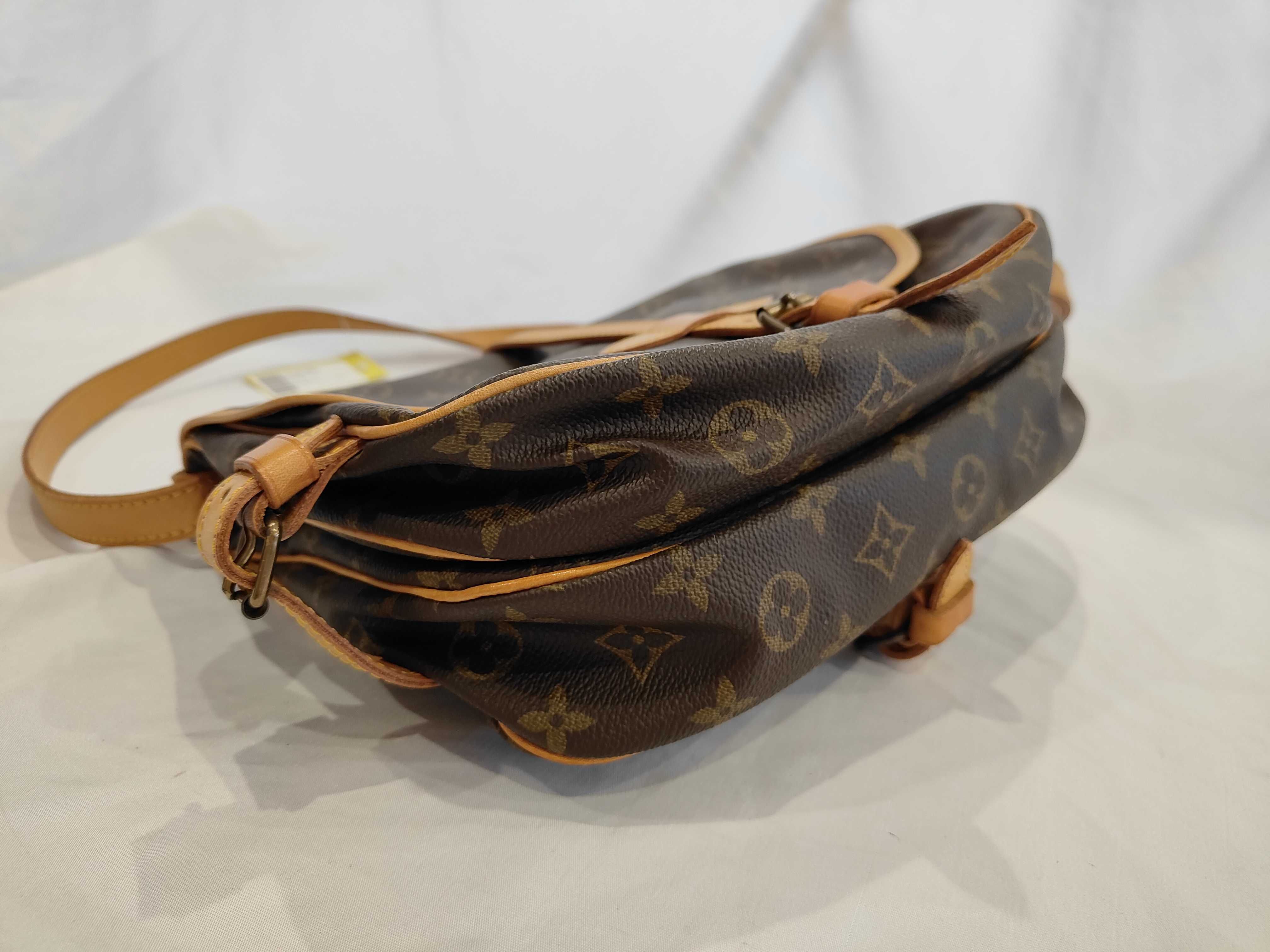 Monogram M42256 Saumur 30 Shoulder Bag — view 4