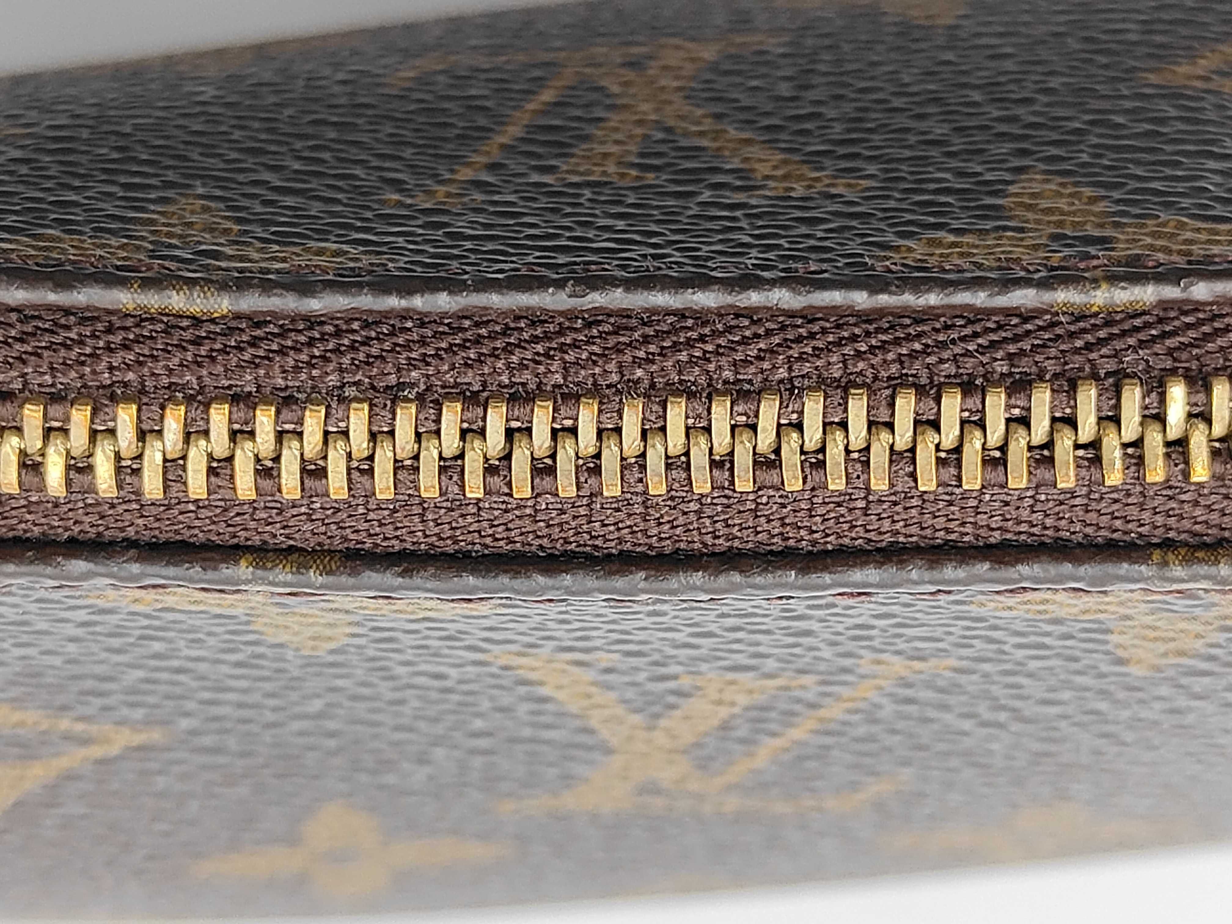 Monogram Pochette Accessoires M51980 AR0040 Pouch — view 3