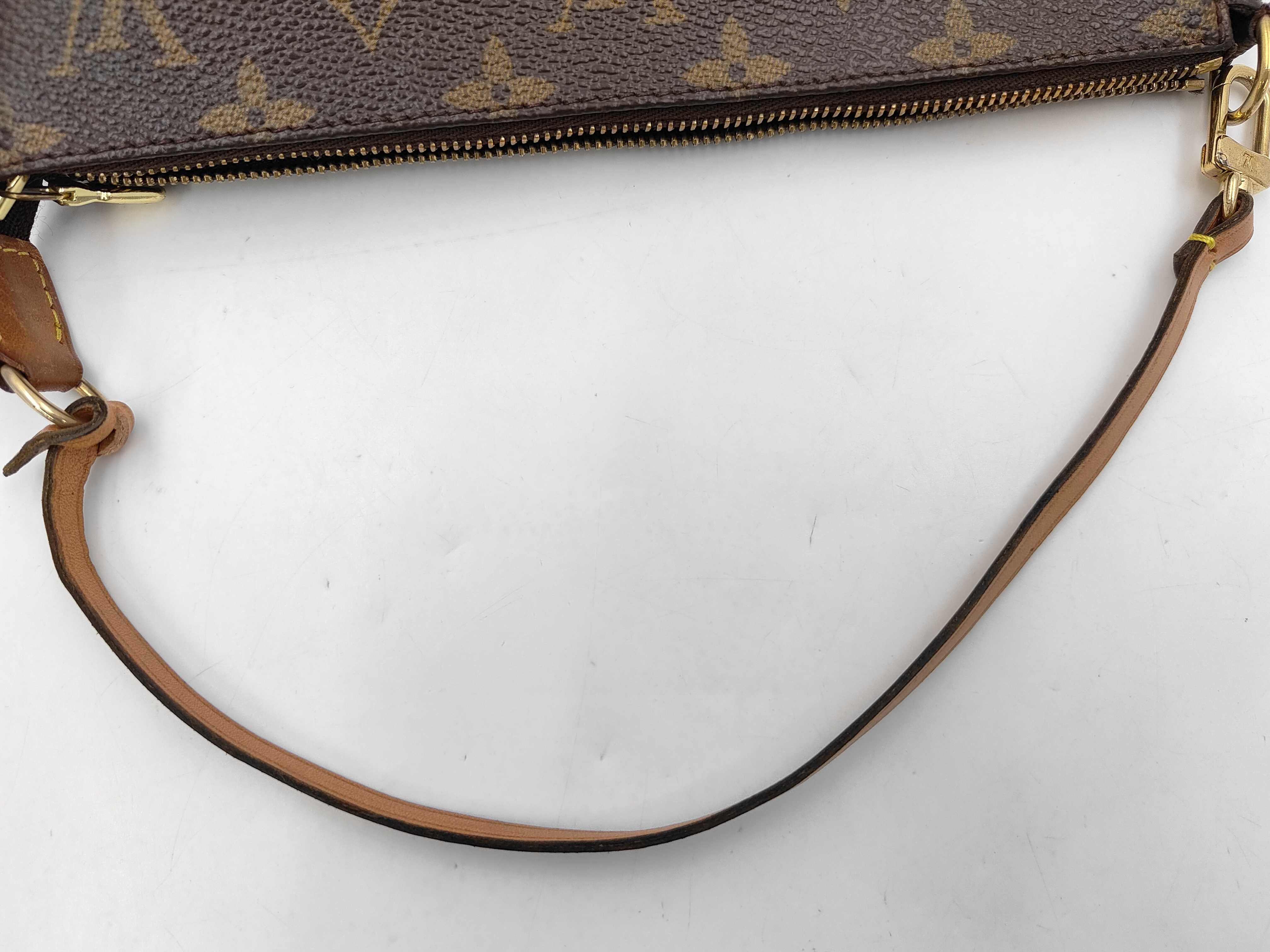 Monogram Pochette Accessoires M51980 AR0040 Pouch — view 6