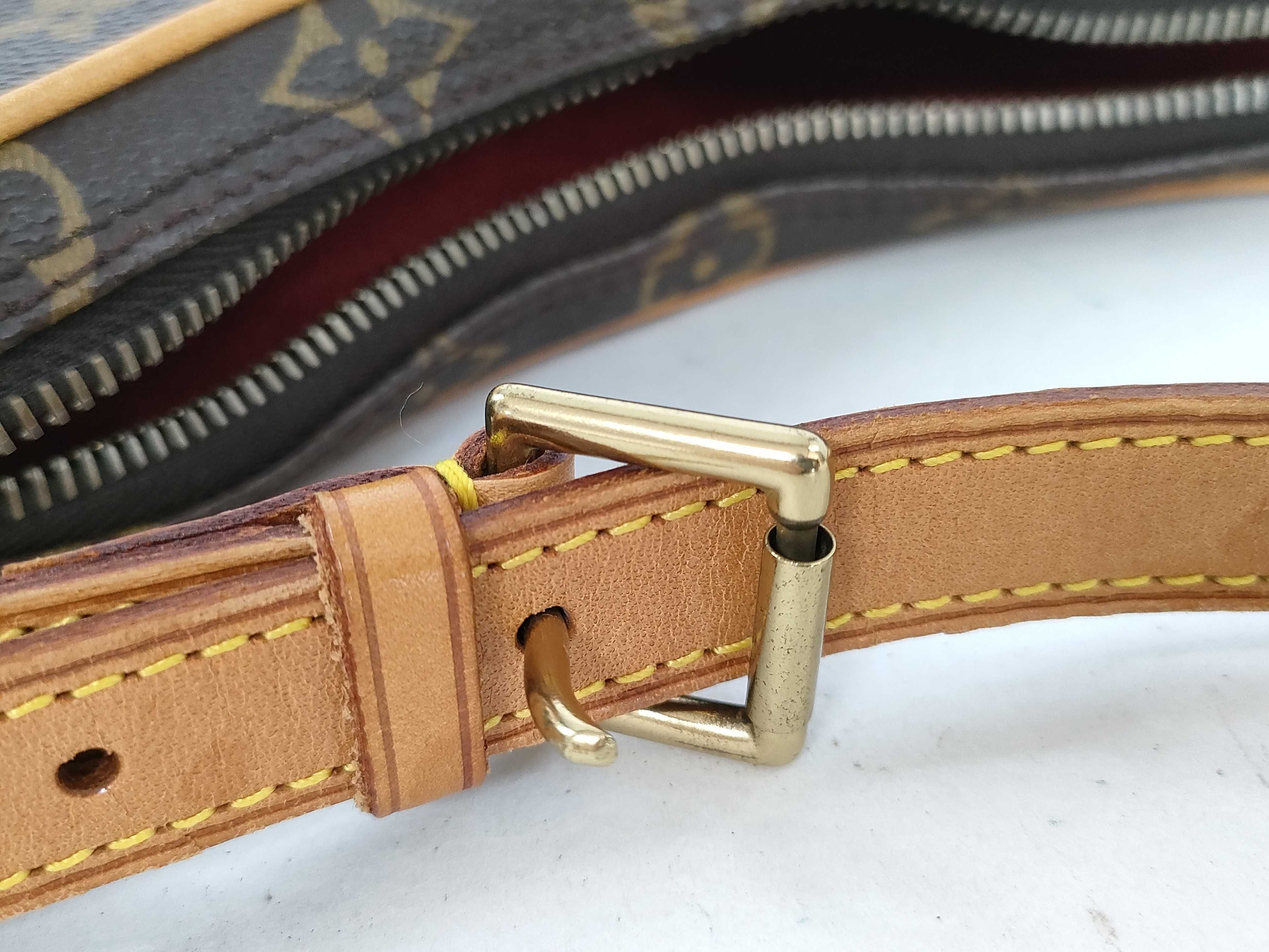 Monogram Croissant MI0098 Handbag — view 14