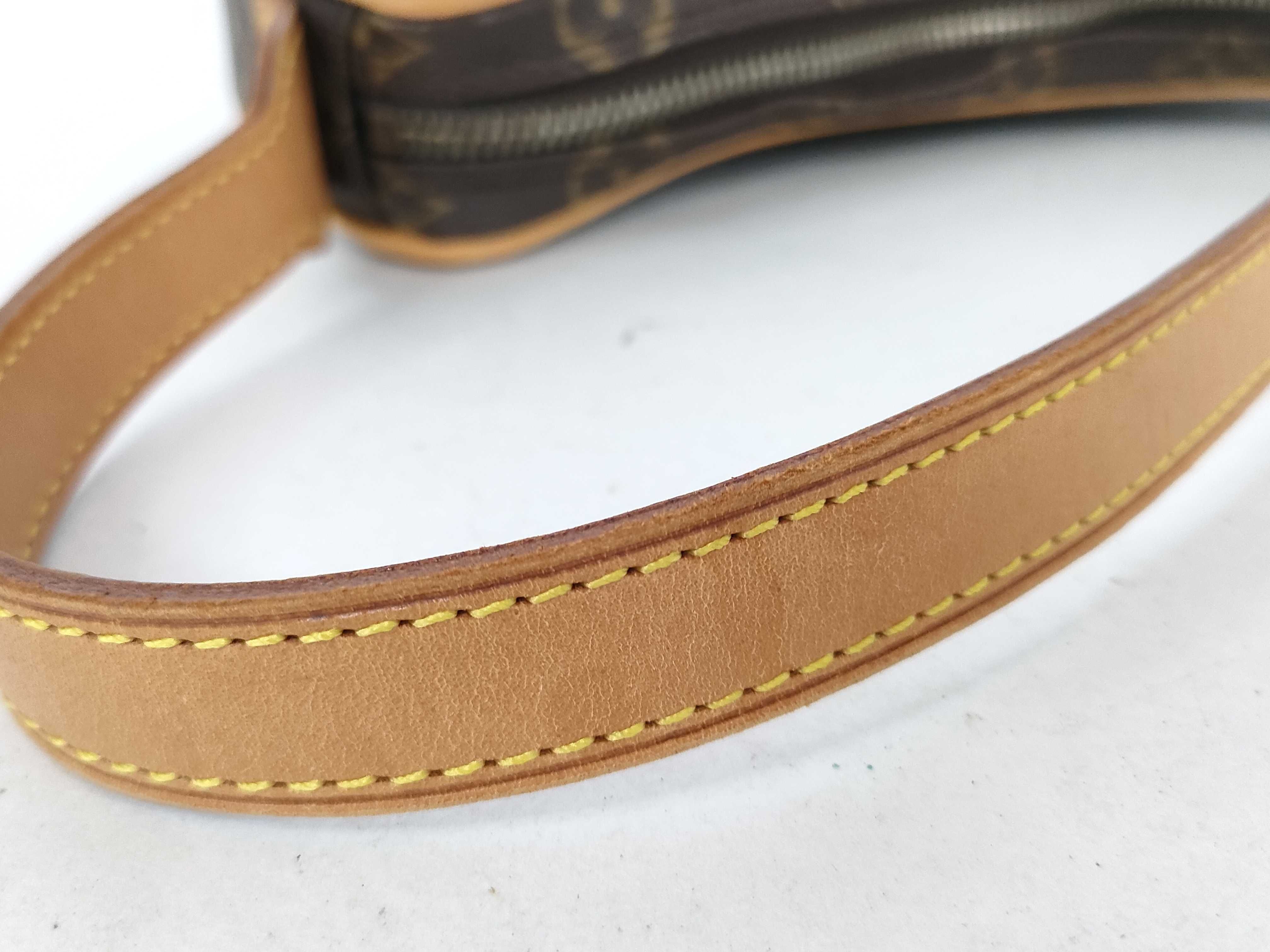 Monogram Croissant MI0098 Handbag — view 4