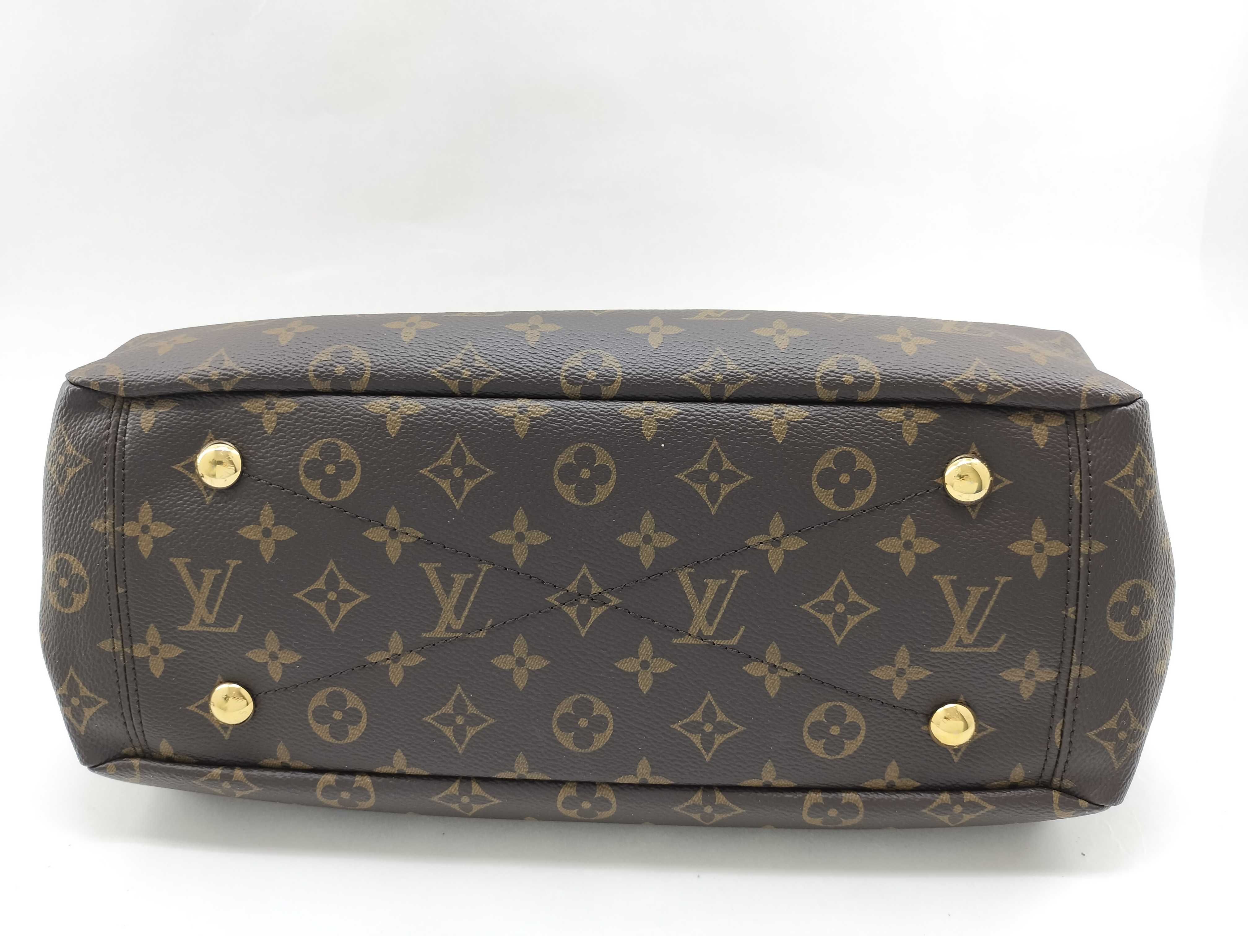Monogram Pallas MM Tote Bag Handbag — view 8