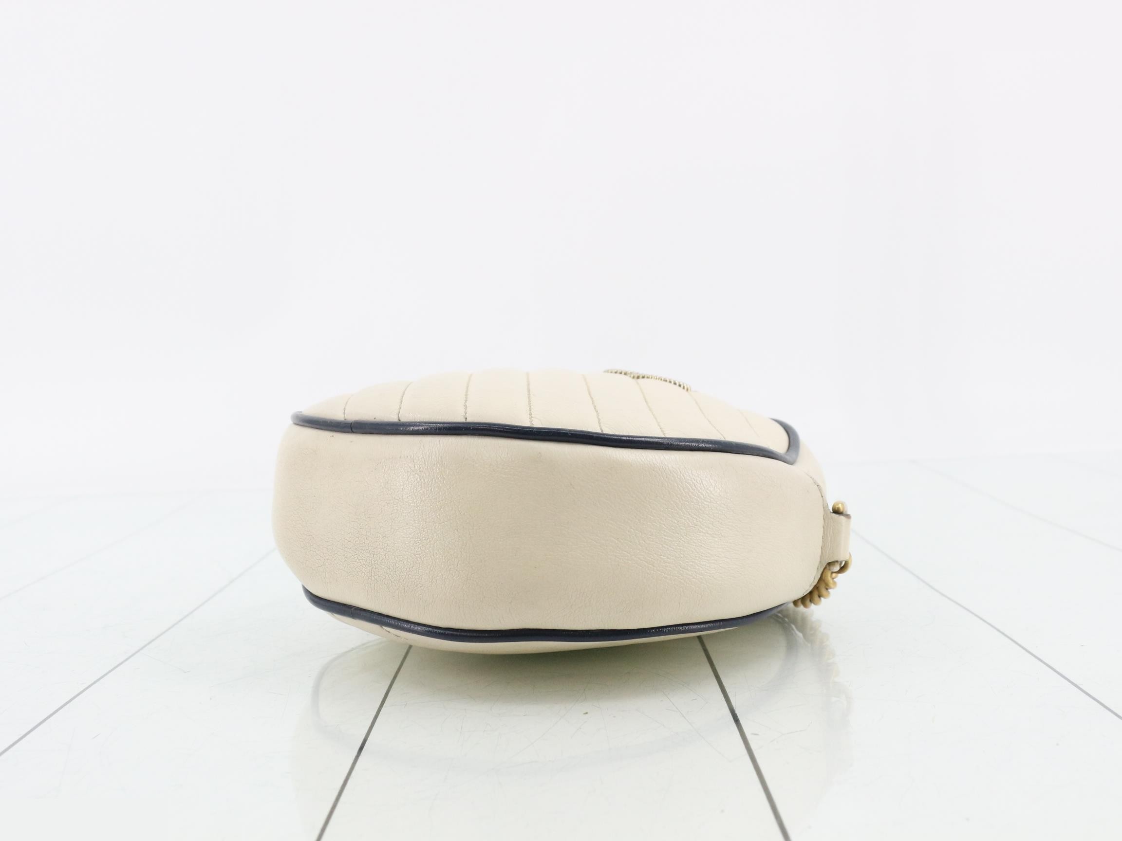 Leather round chain shoulder bag — view 6
