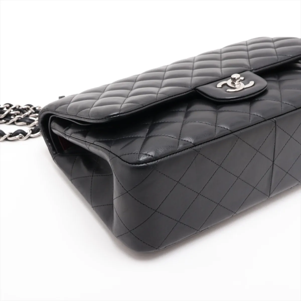 [Individually packaged] Chanel Large Matelassé 30 Lambskin Double Flap Double Chain Bag, Black with Silver Hardware, 20109068, Serial Number in the 20s, A58600 — view 4