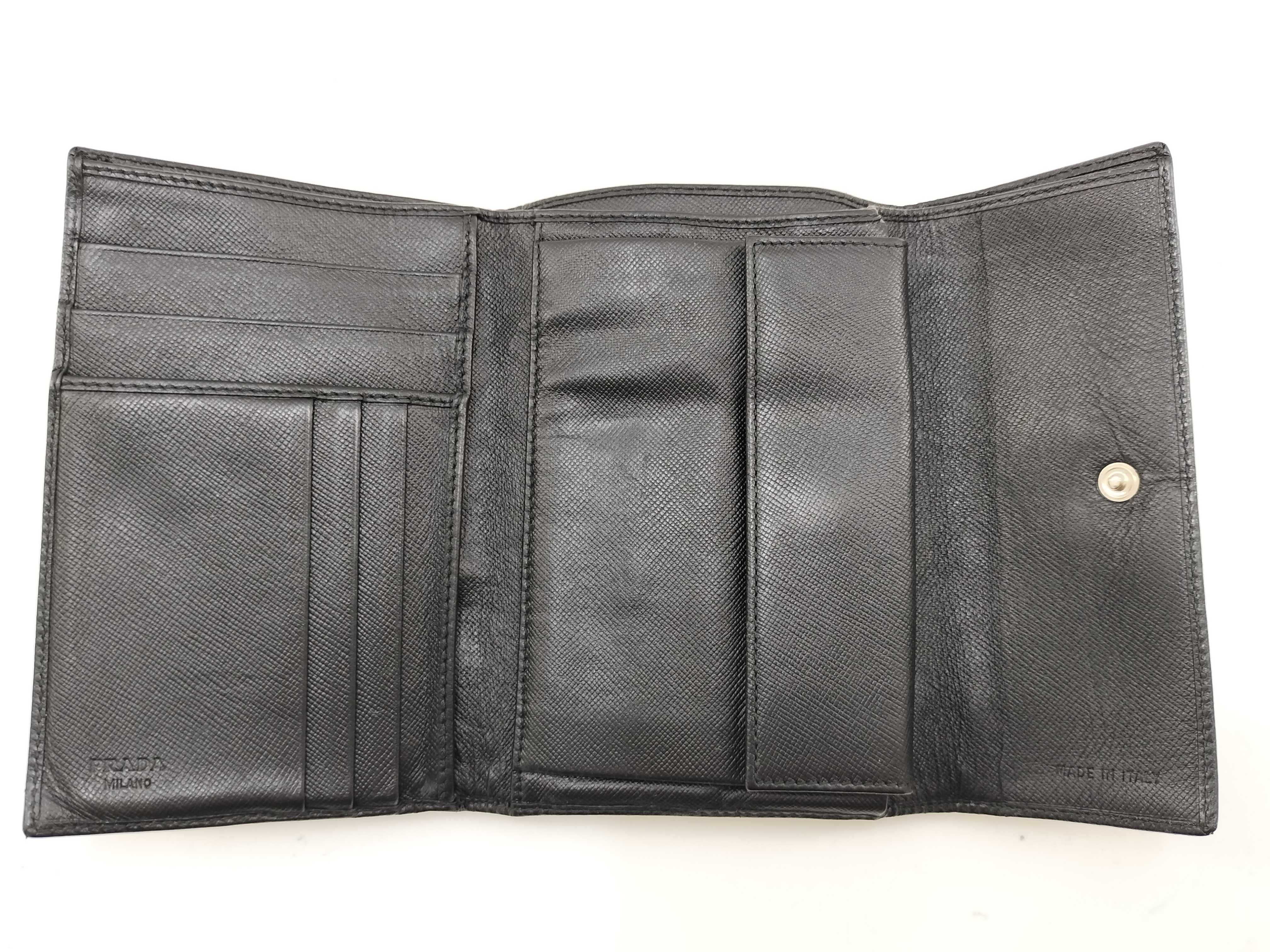 Leather Tri-fold Wallet Black Wallet — view 9