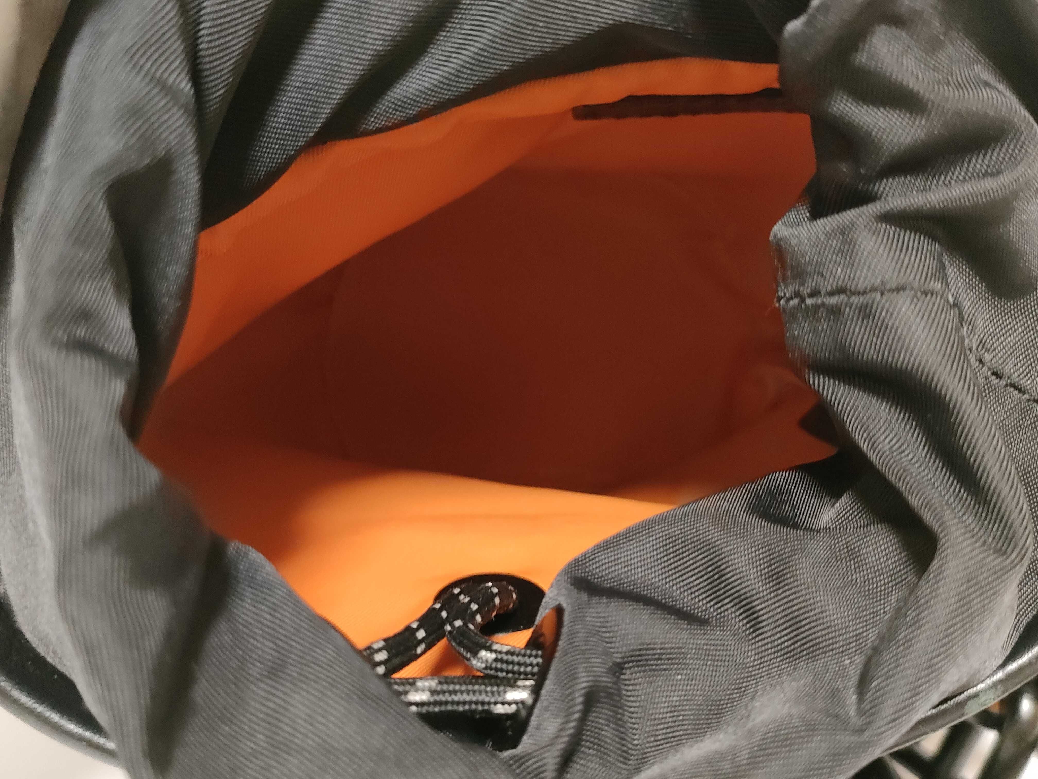 Bucket Shoulder Bag — view 9