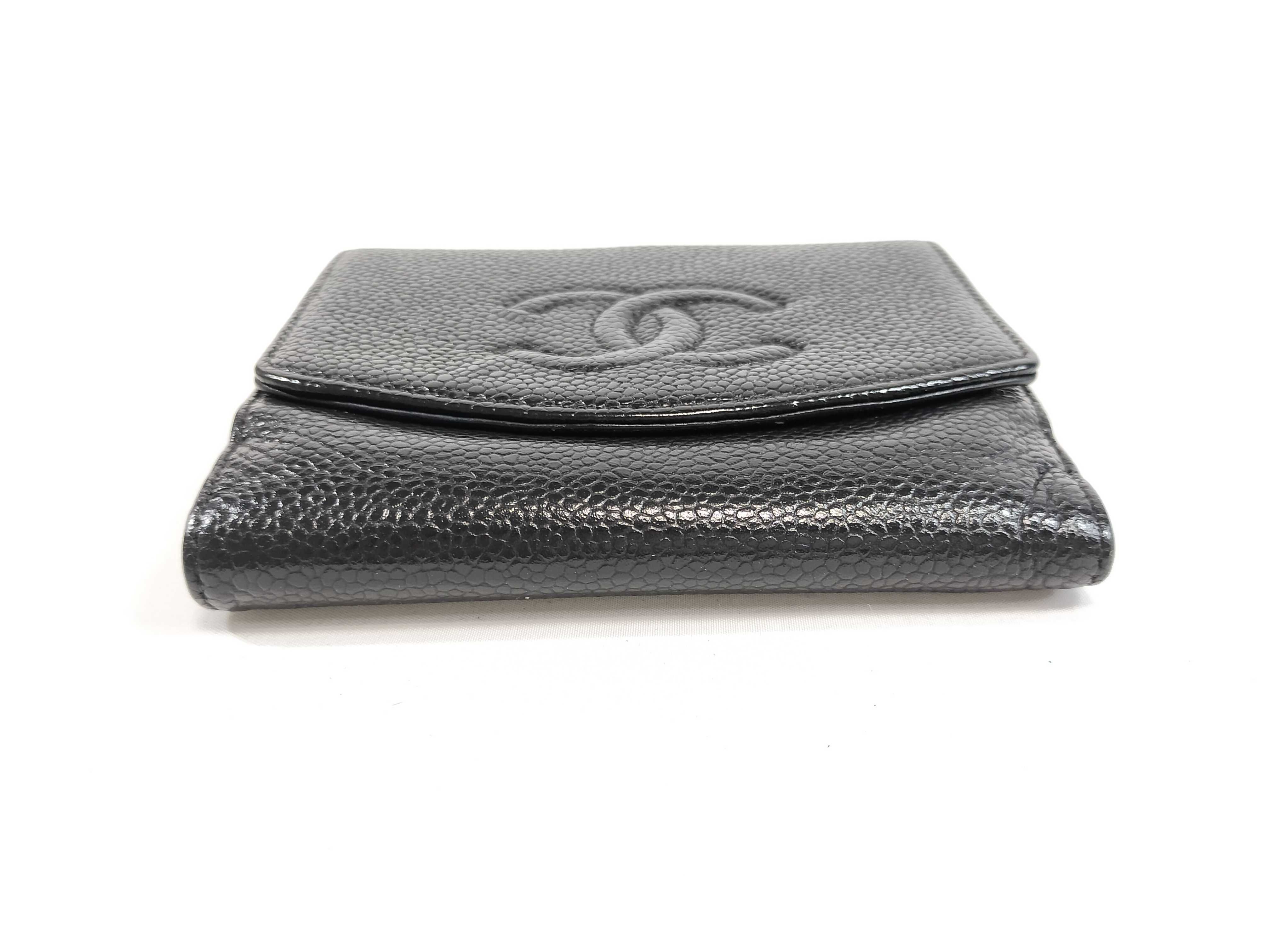 Caviar Skin Bi-fold Wallet with Coco Mark, Black, Double Snap Closure — view 4