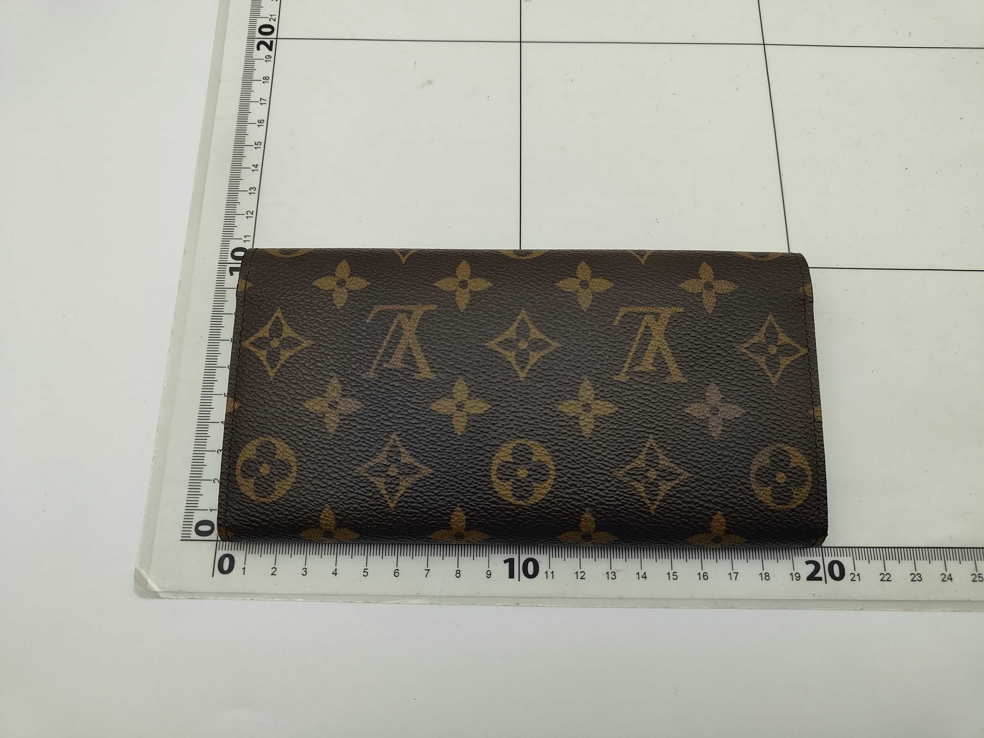 Monogram Portefeuille Sarah Wallet (with slight warping) — view 2