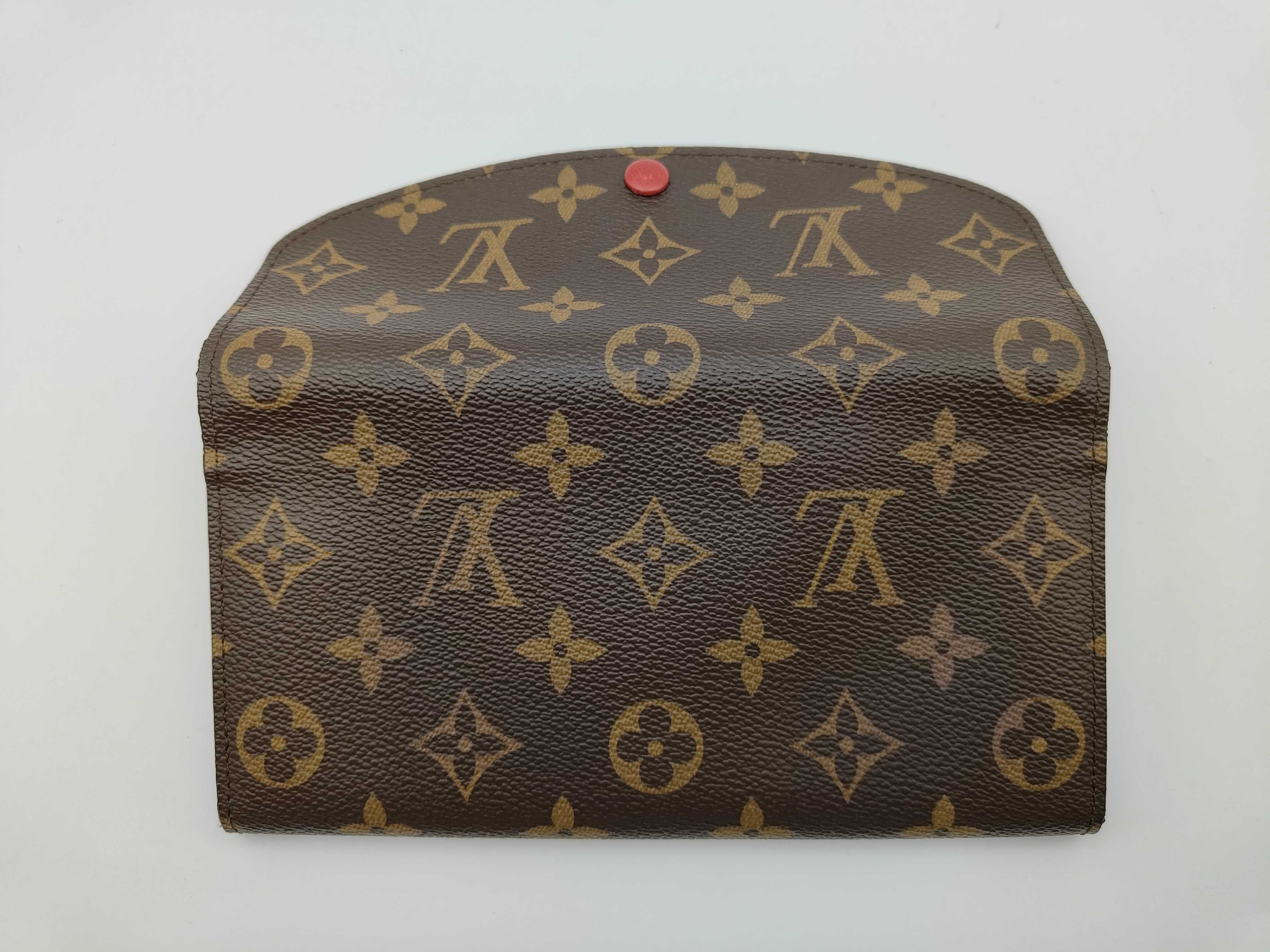 Monogram Portefeuille Sarah Wallet (with slight warping) — view 9