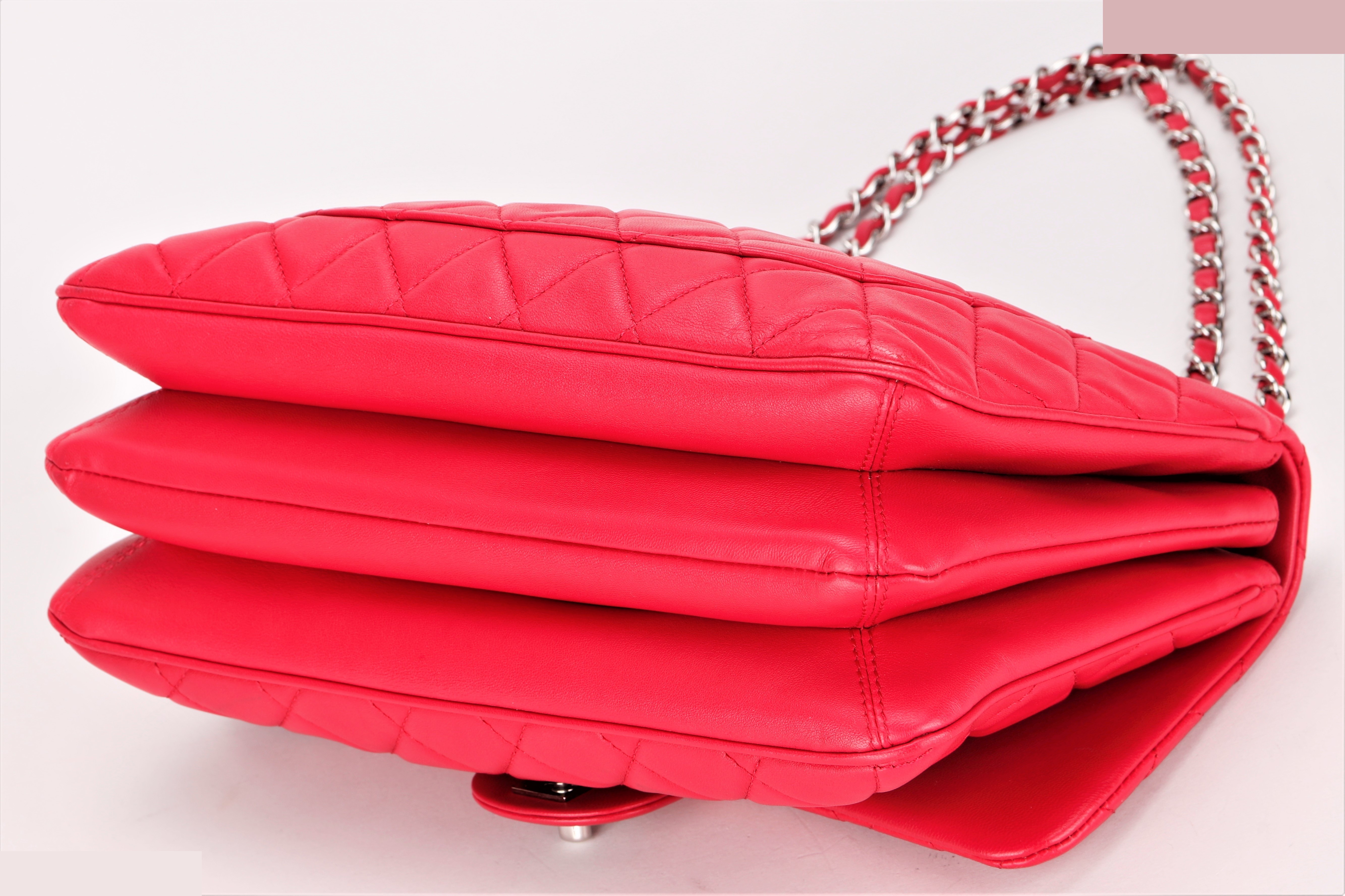 CC FLAP JUMBO PINK LAMBSKIN SHW — view 4