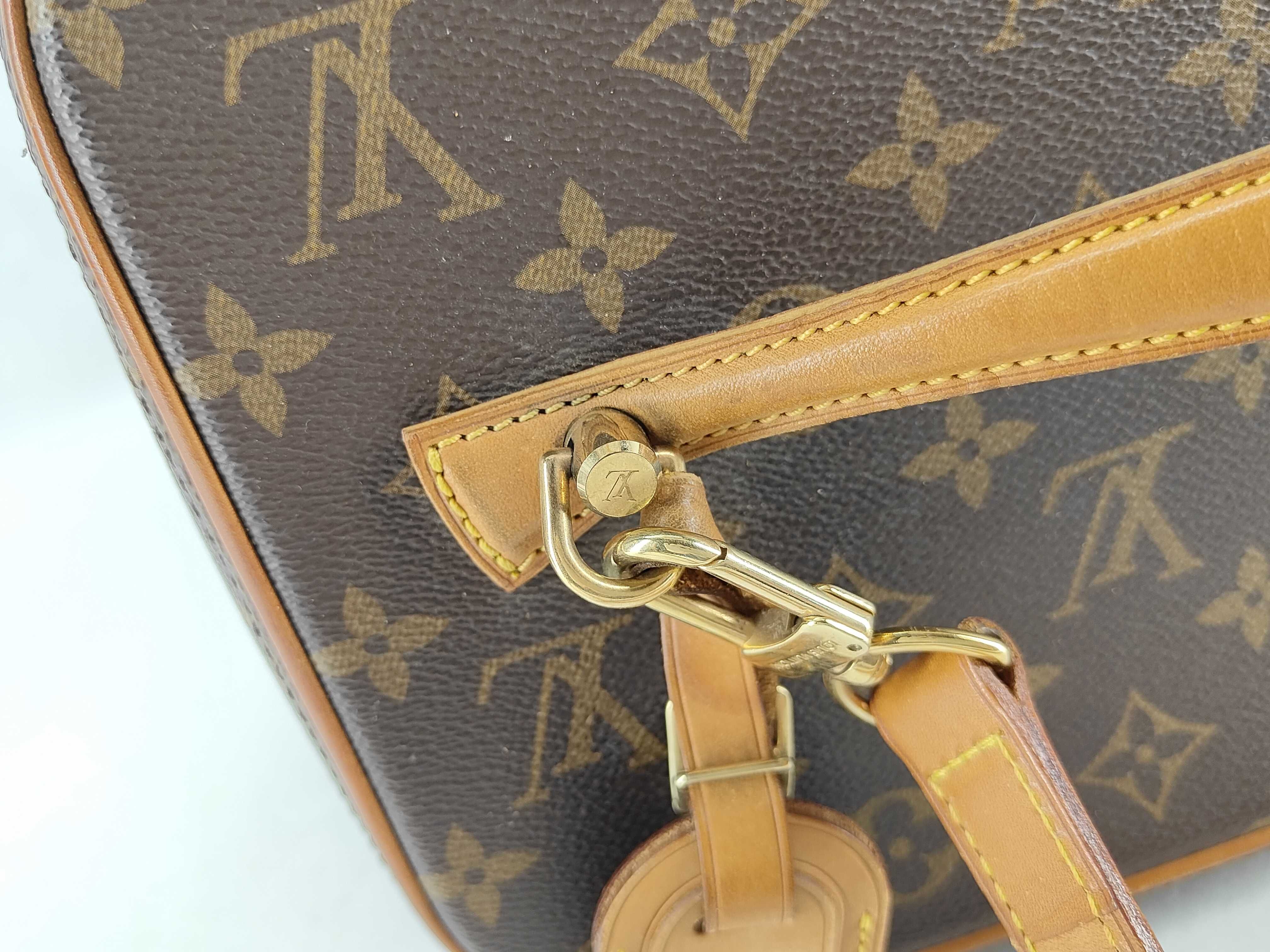 Monogram Vuitton Monogram Nice M47280 Vanity Bag — view 6