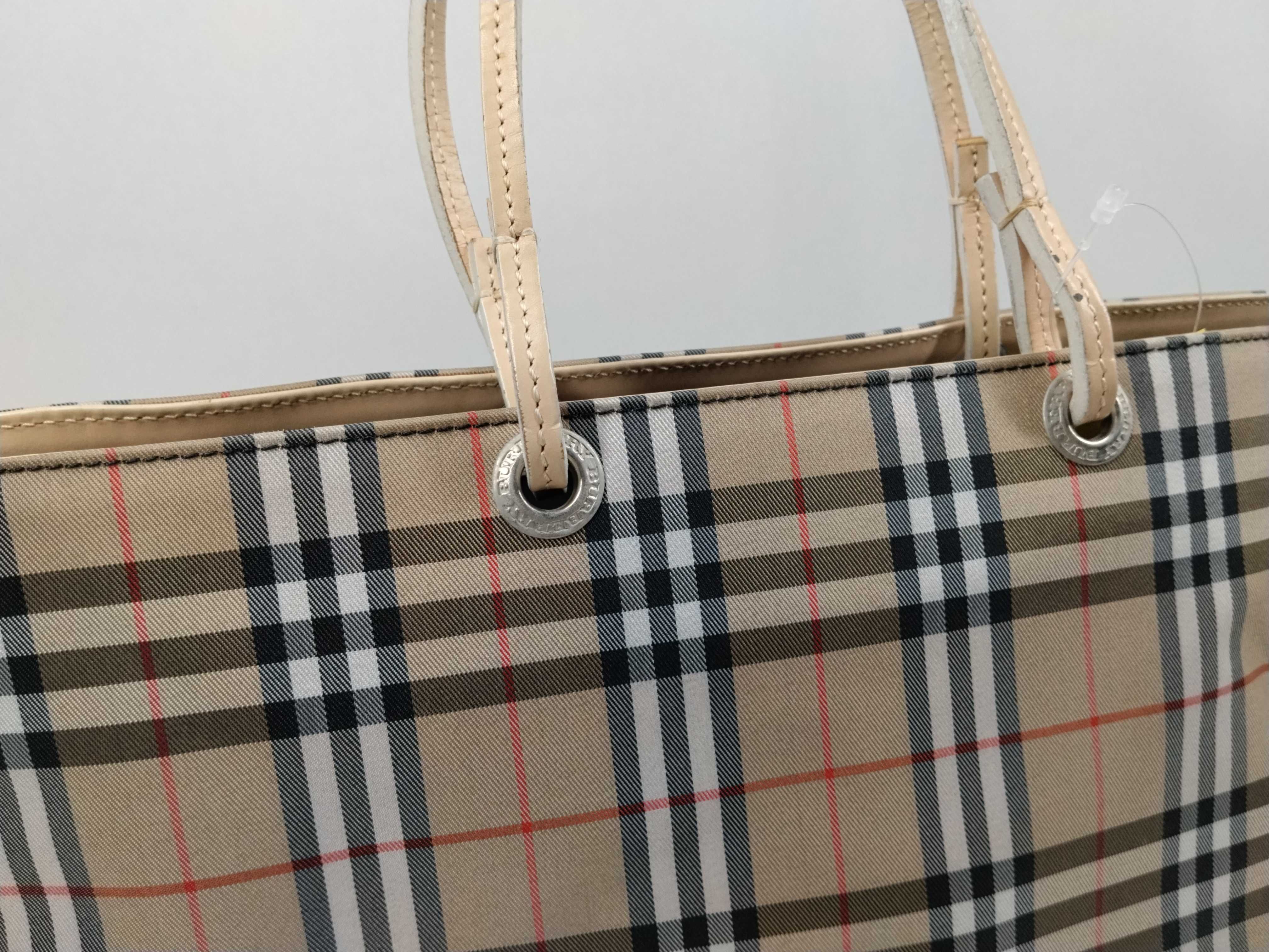 Nova Check Tote Bag — view 3