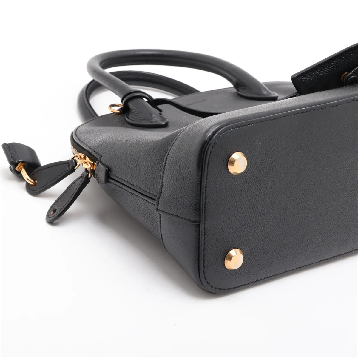 Built-in Top Handle S Leather 2-Way Handbag Black — view 4