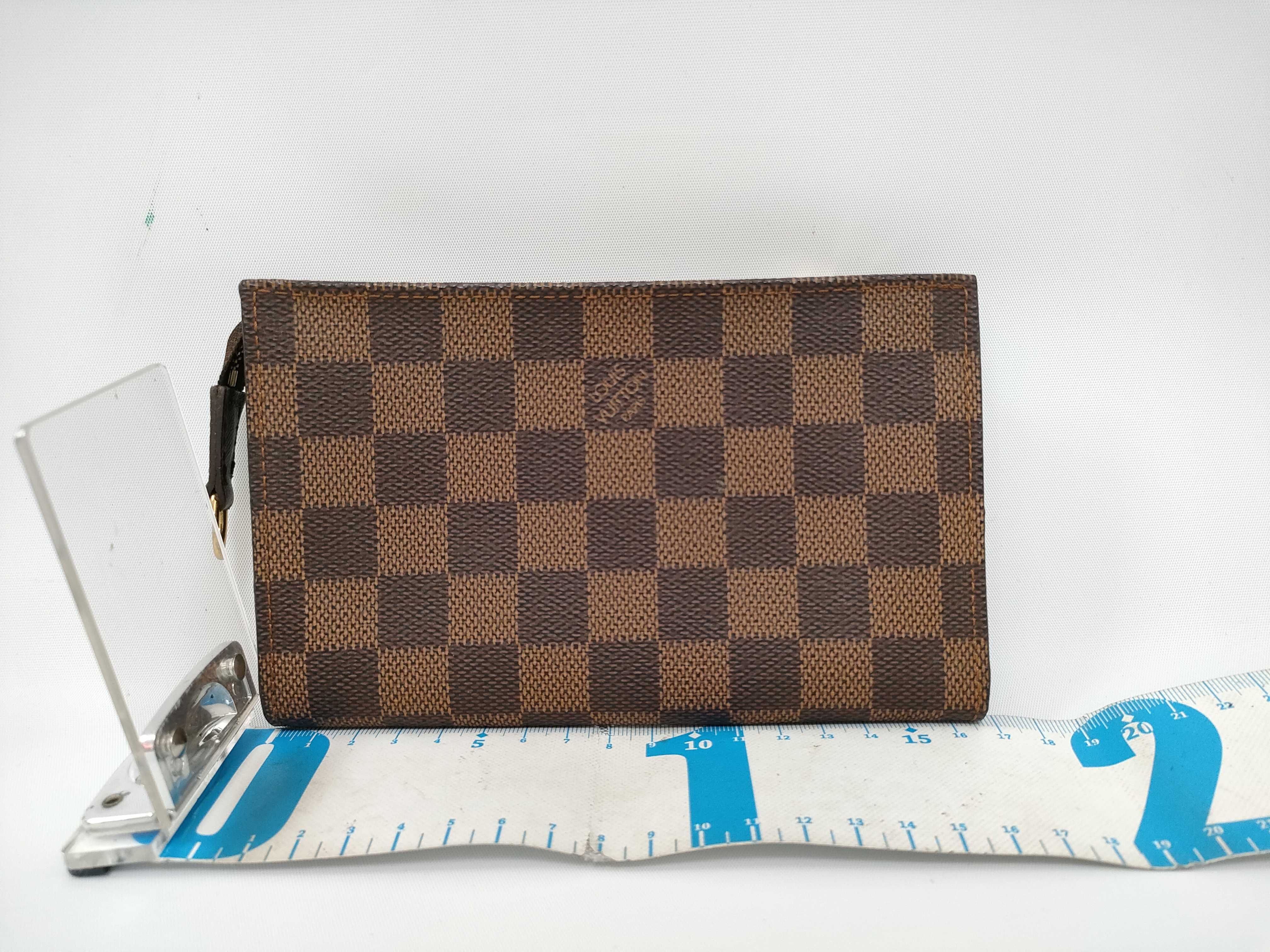 Damier Vuitton Damier Pouch — view 2