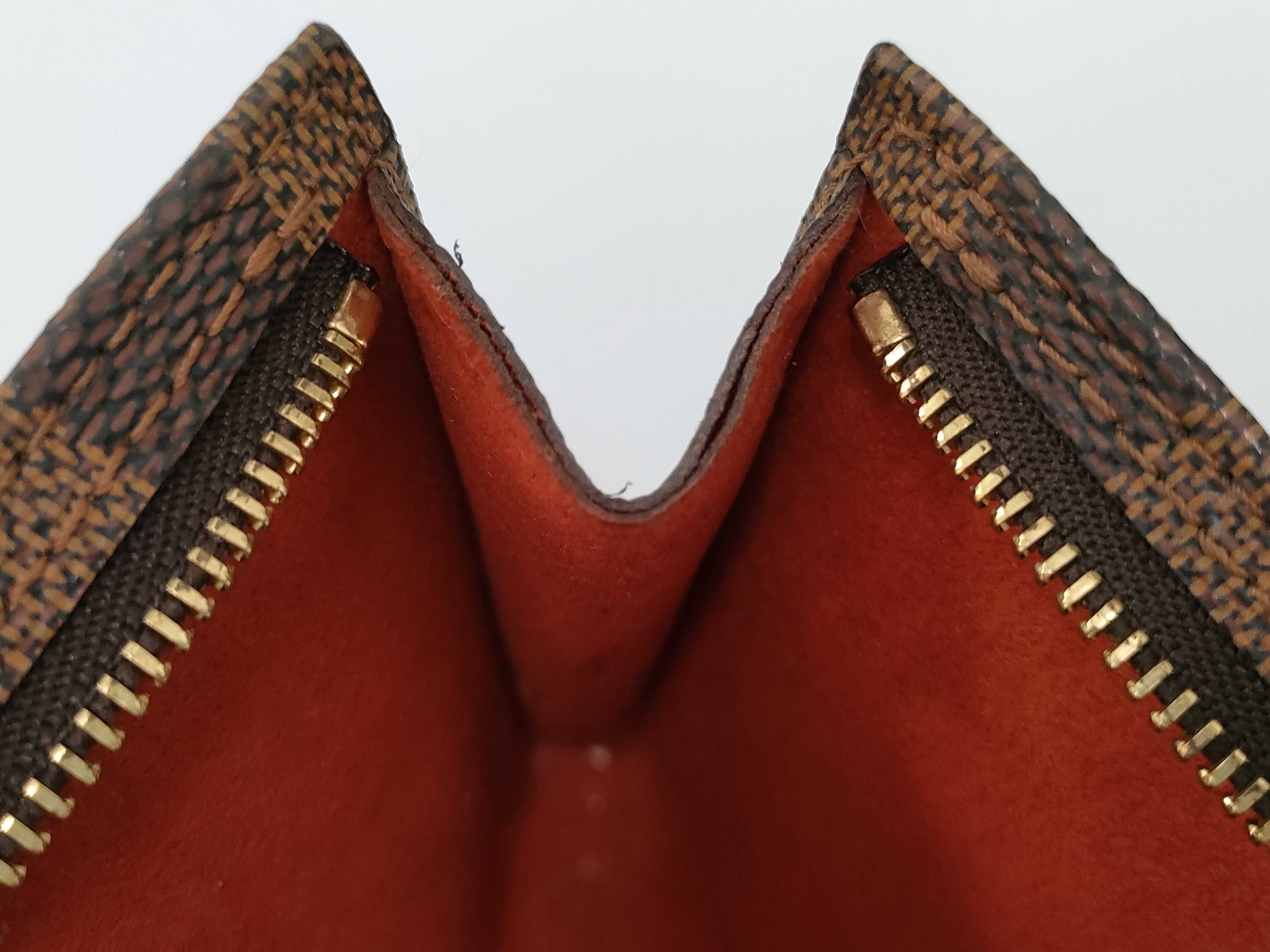 Damier Vuitton Damier Pouch — view 9