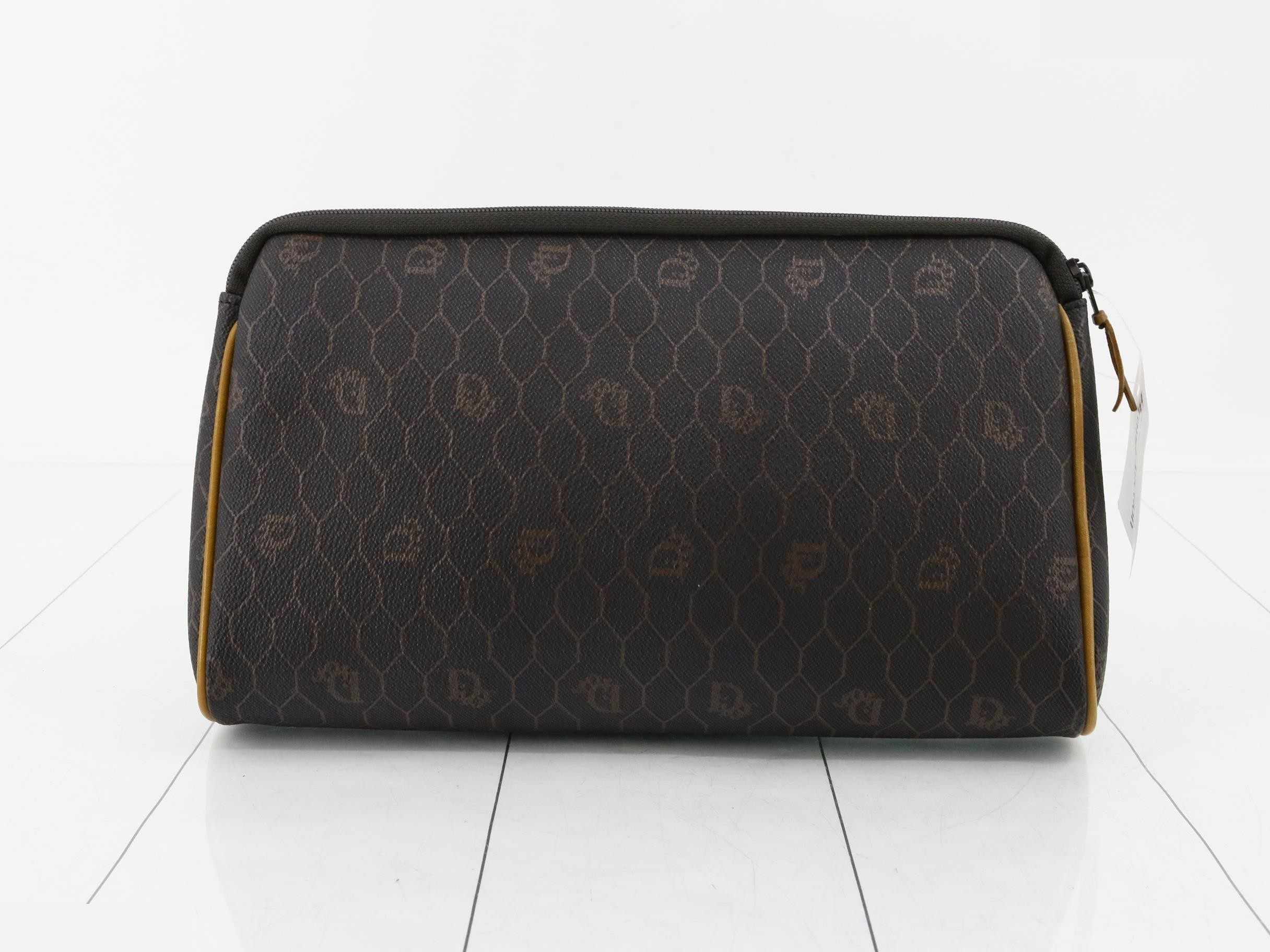 Honeycomb Clutch Bag — view 2