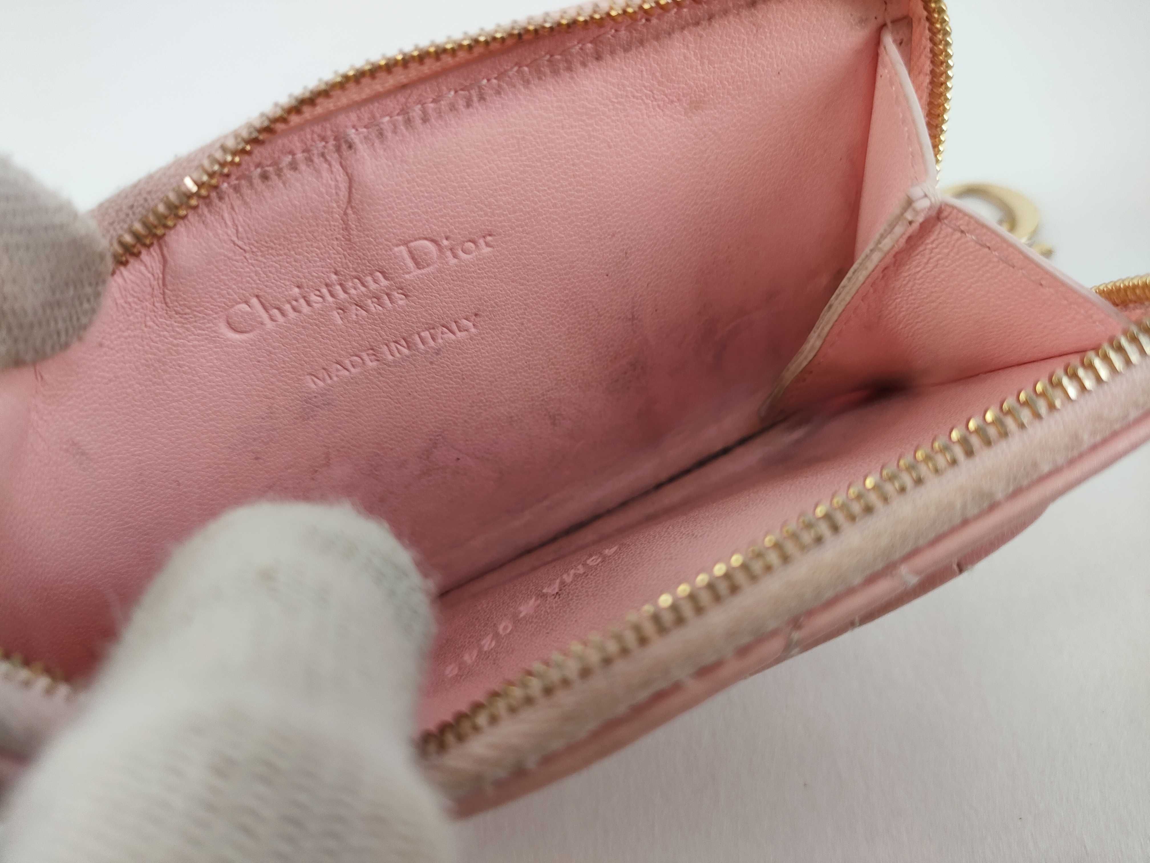 card case — view 7