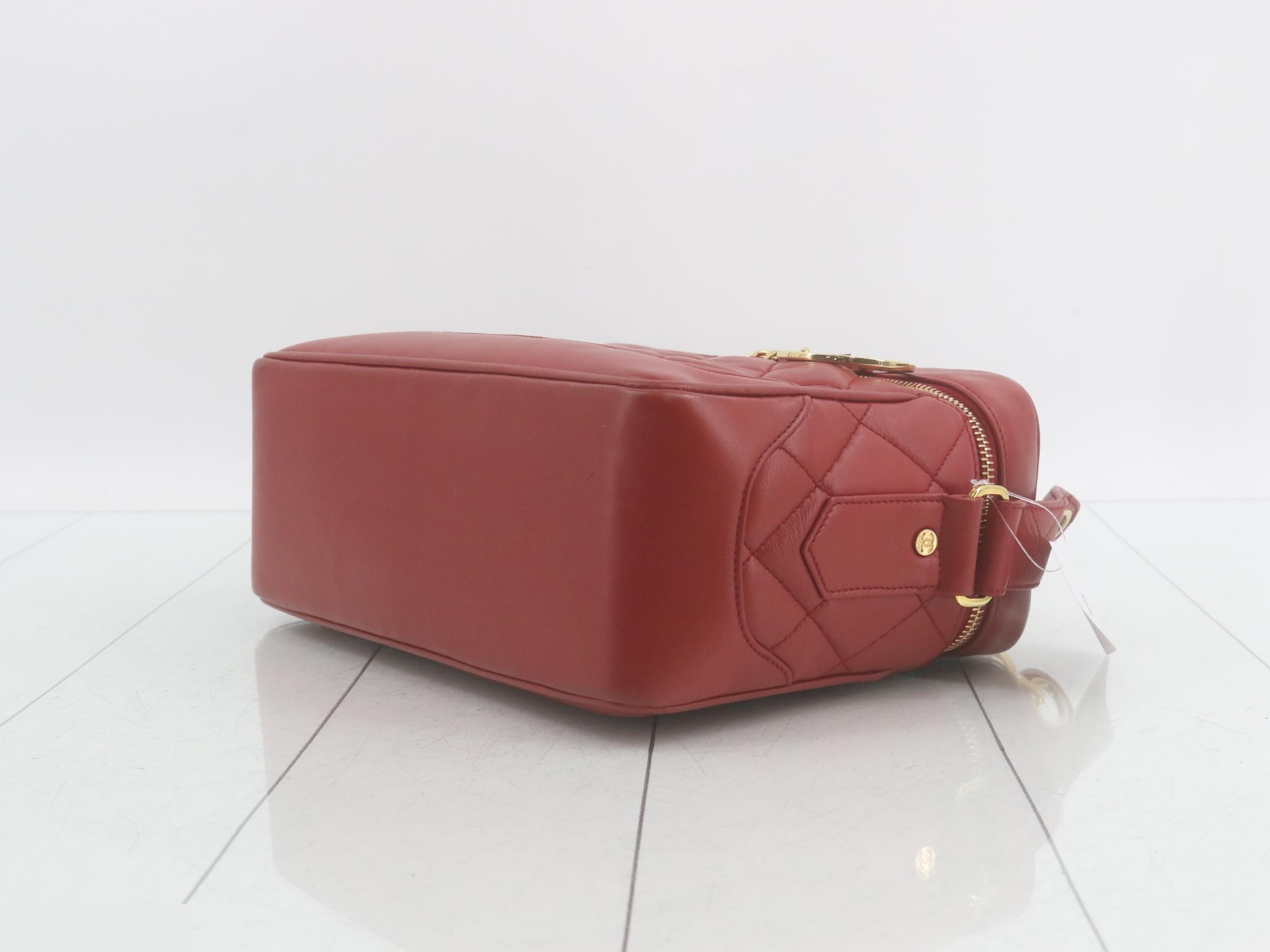 Leather Coco Mark Charm Chain Shoulder Bag, Red — view 6