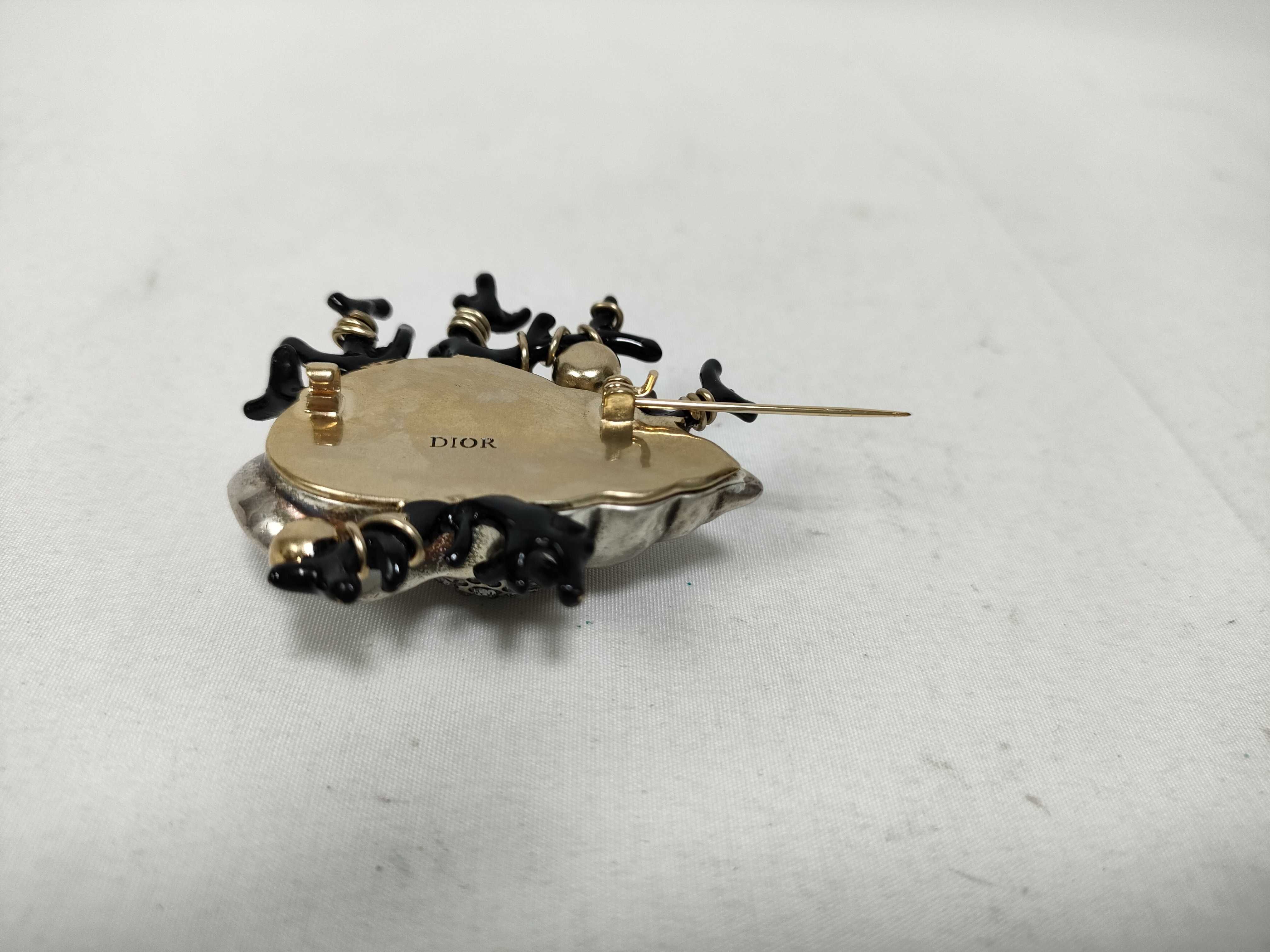 seashell and coral motif brooch — view 8