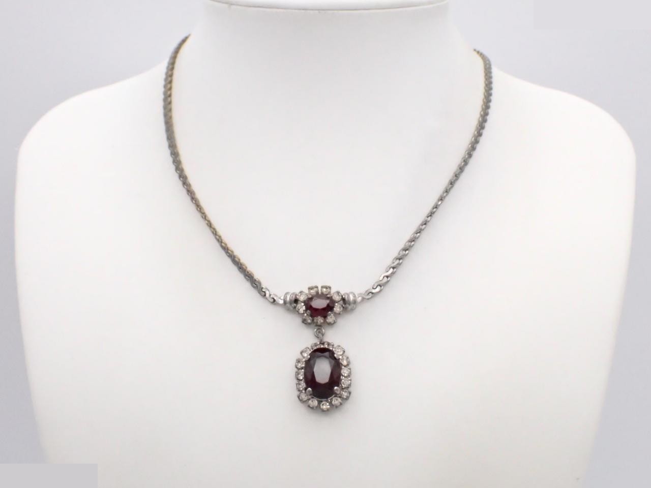 Necklace: Neck circumference approximately 38 cm — view 3