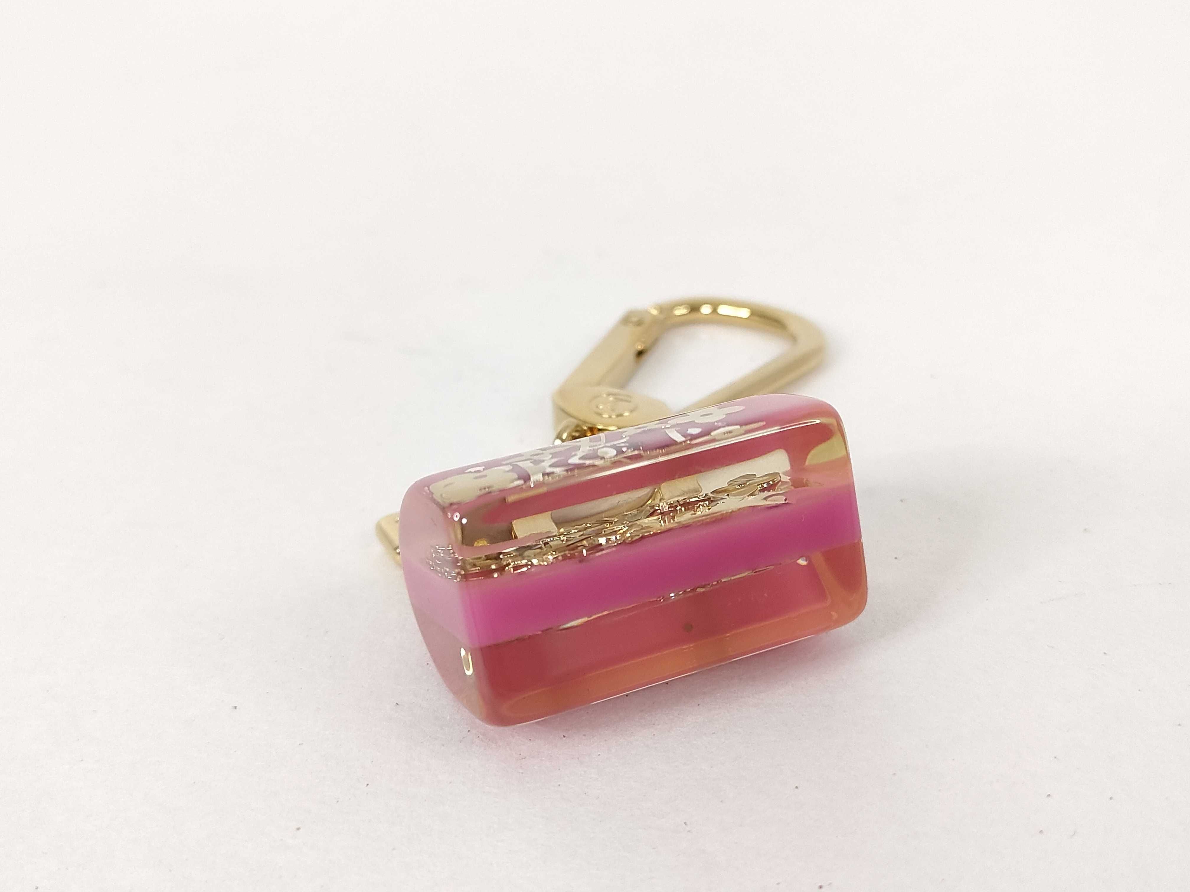 Keychain M65024 Key Case/Keychain — view 3