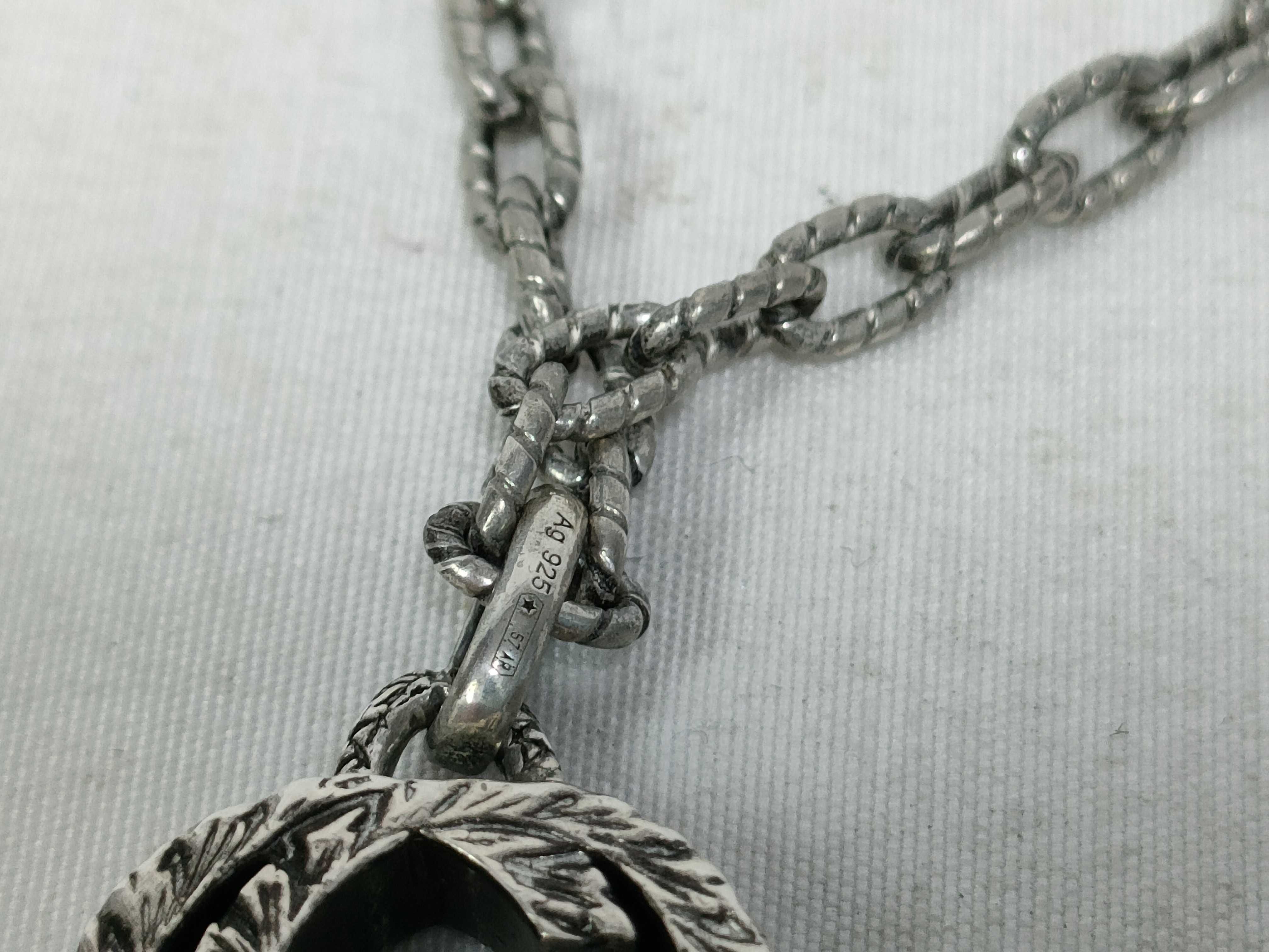 Interlocking G Necklace — view 4
